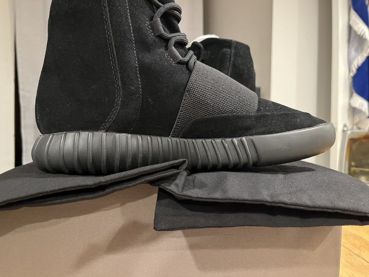 Adidas × Kanye West Yeezy 750 Size US 7 / EU 40 - 11 Thumbnail