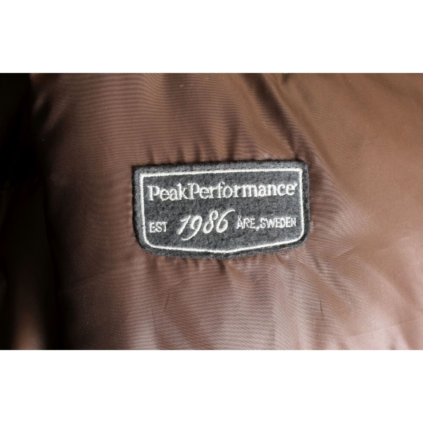 Peak Performance PEAK PERFORMANCE TERRI Hooded Down Puffer Jacket Women Size XL Brown Size XL / US 12-14 / IT 48-50 - 7 Thumbnail