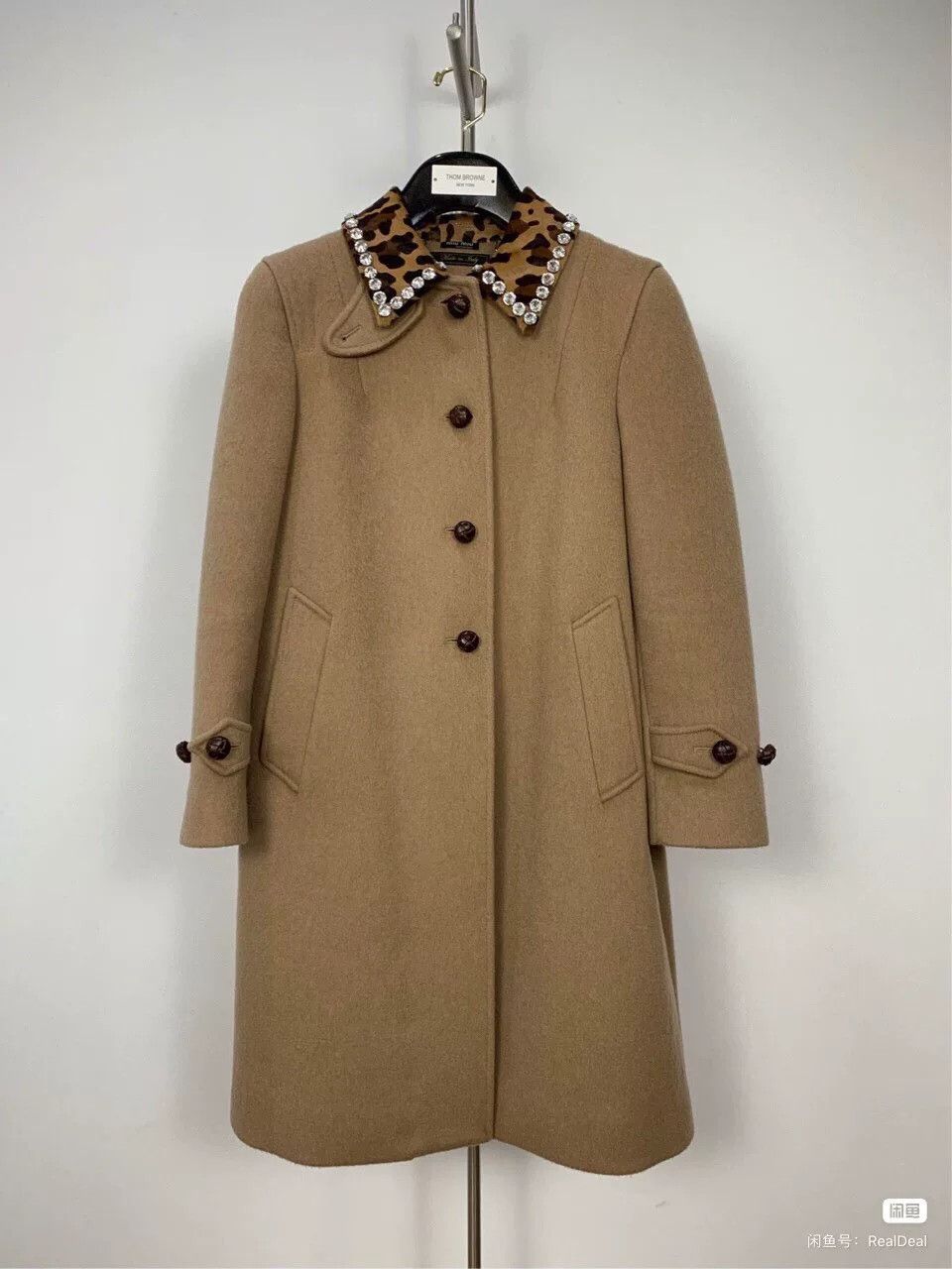 Miu Miu miumiu wool coat with fur collar and rhinestones Size US M / EU 48-50 / 2 - 1 Thumbnail
