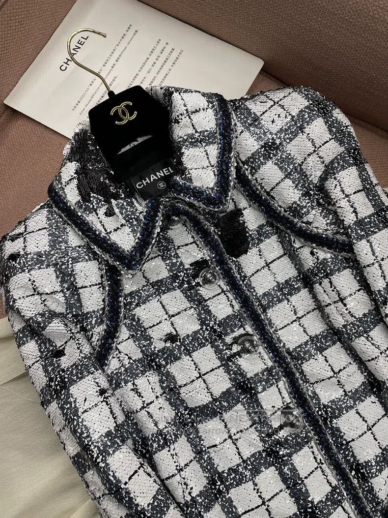 Chanel Chanel Ground Control Centre Series Black and White Sequin Size XS / US 0-2 / IT 36-38 - 2 Thumbnail