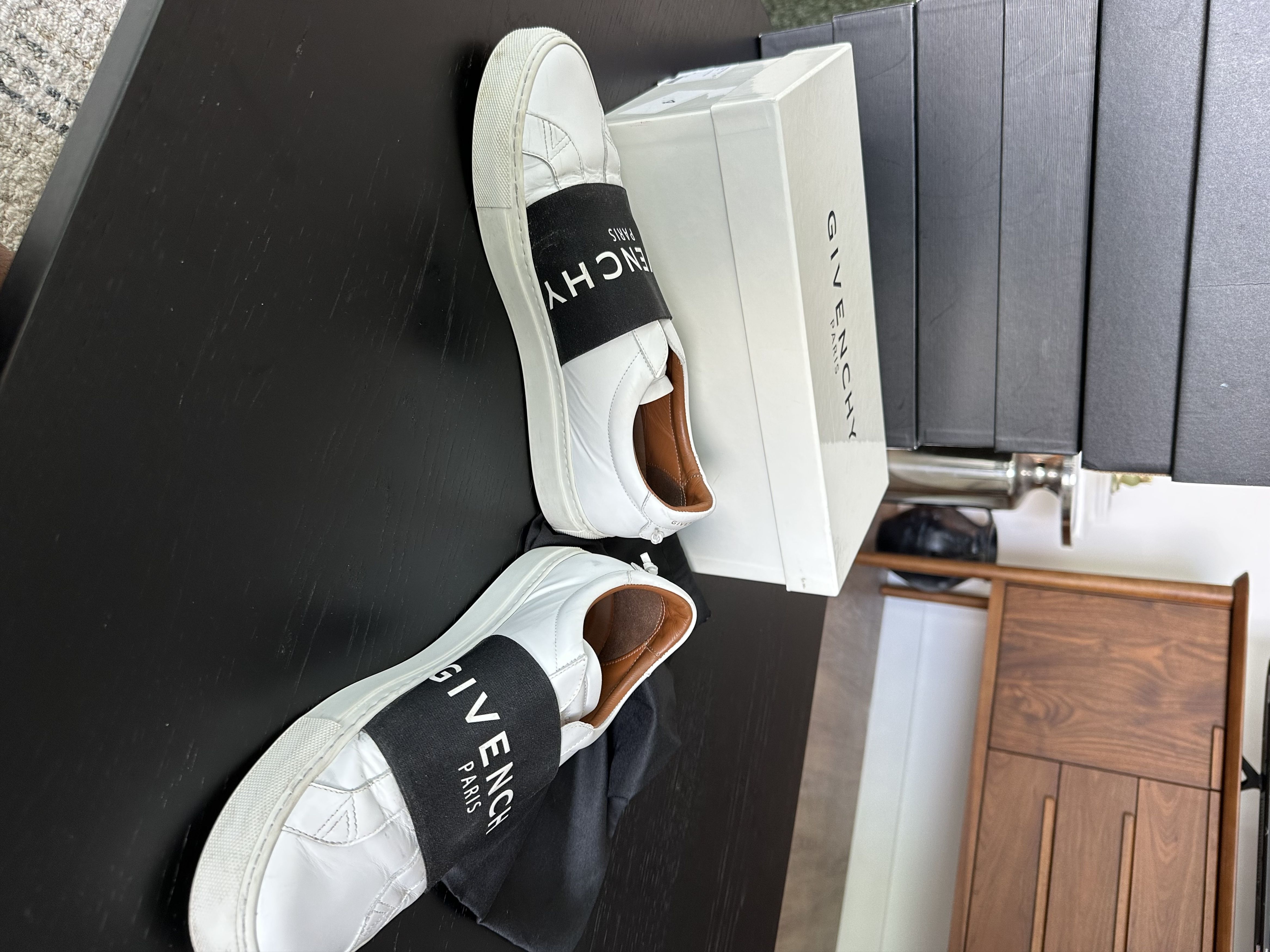 Givenchy Urban Street Logo Sneakers Size US 7 / EU 40 - 3 Thumbnail