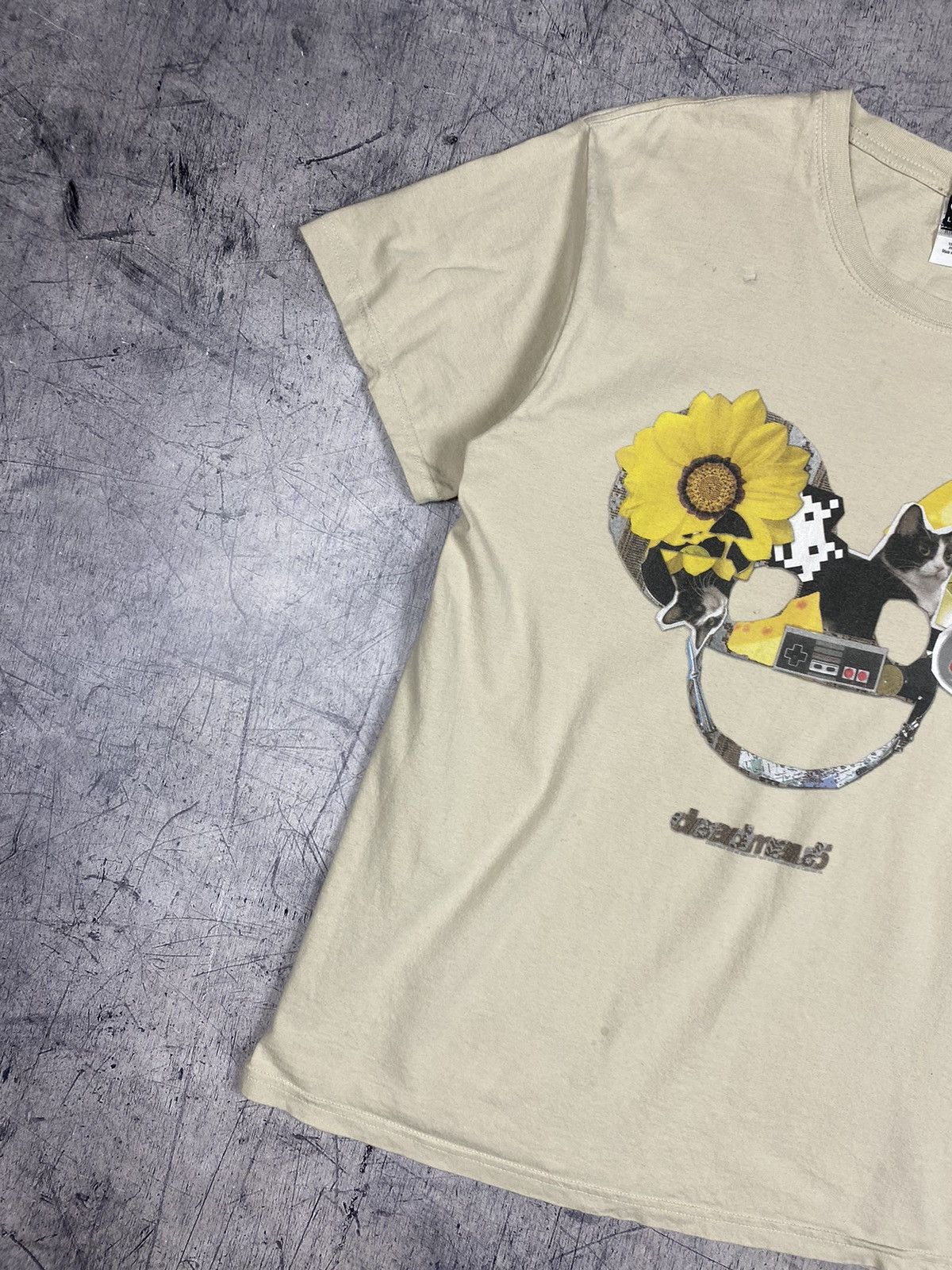 Band Tees × Vintage Deadmou5 DJ y2k Graphic Music Tee T Shirt Size US L / EU 52-54 / 3 - 3 Thumbnail