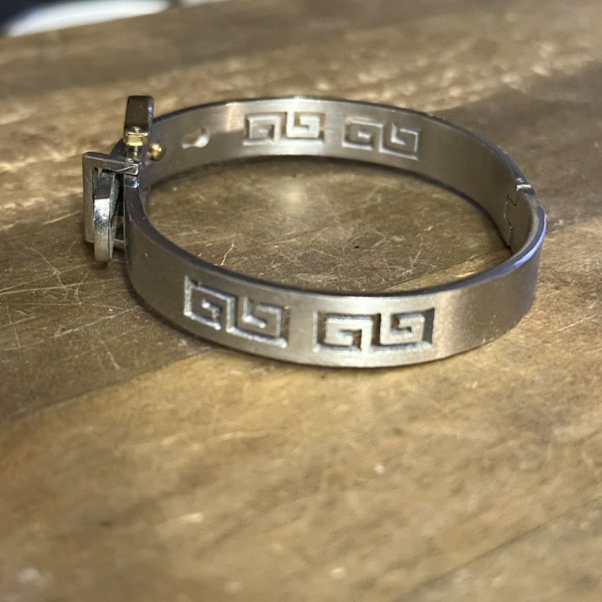 Other Stainless steel Greek key buckle bangle bracelet Size ONE SIZE - 5 Thumbnail