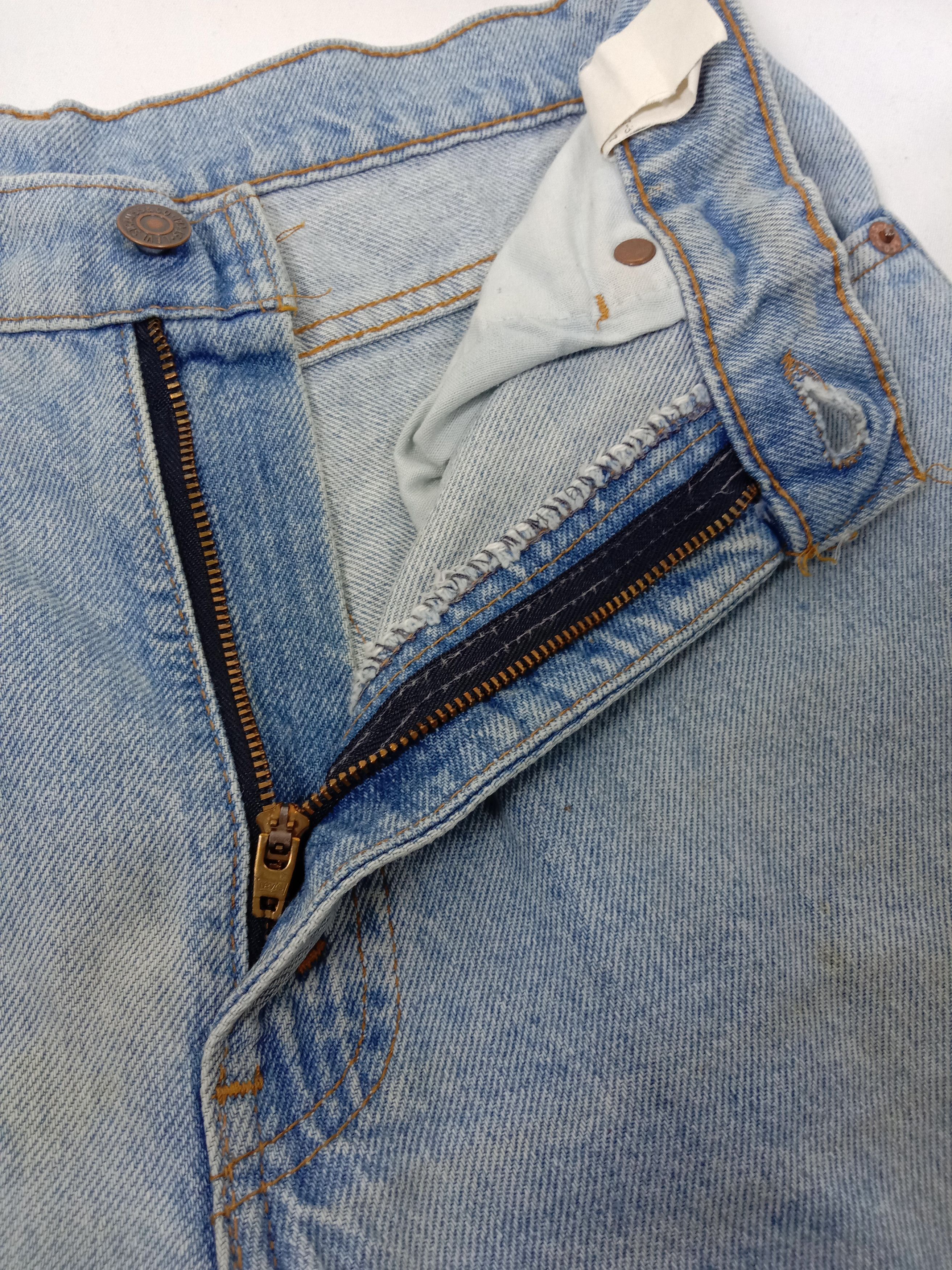 Levi's Vintage 90s Levi's 510 Jeans Light Blue Wash Denim Size US 30 / EU 46 - 9 Thumbnail