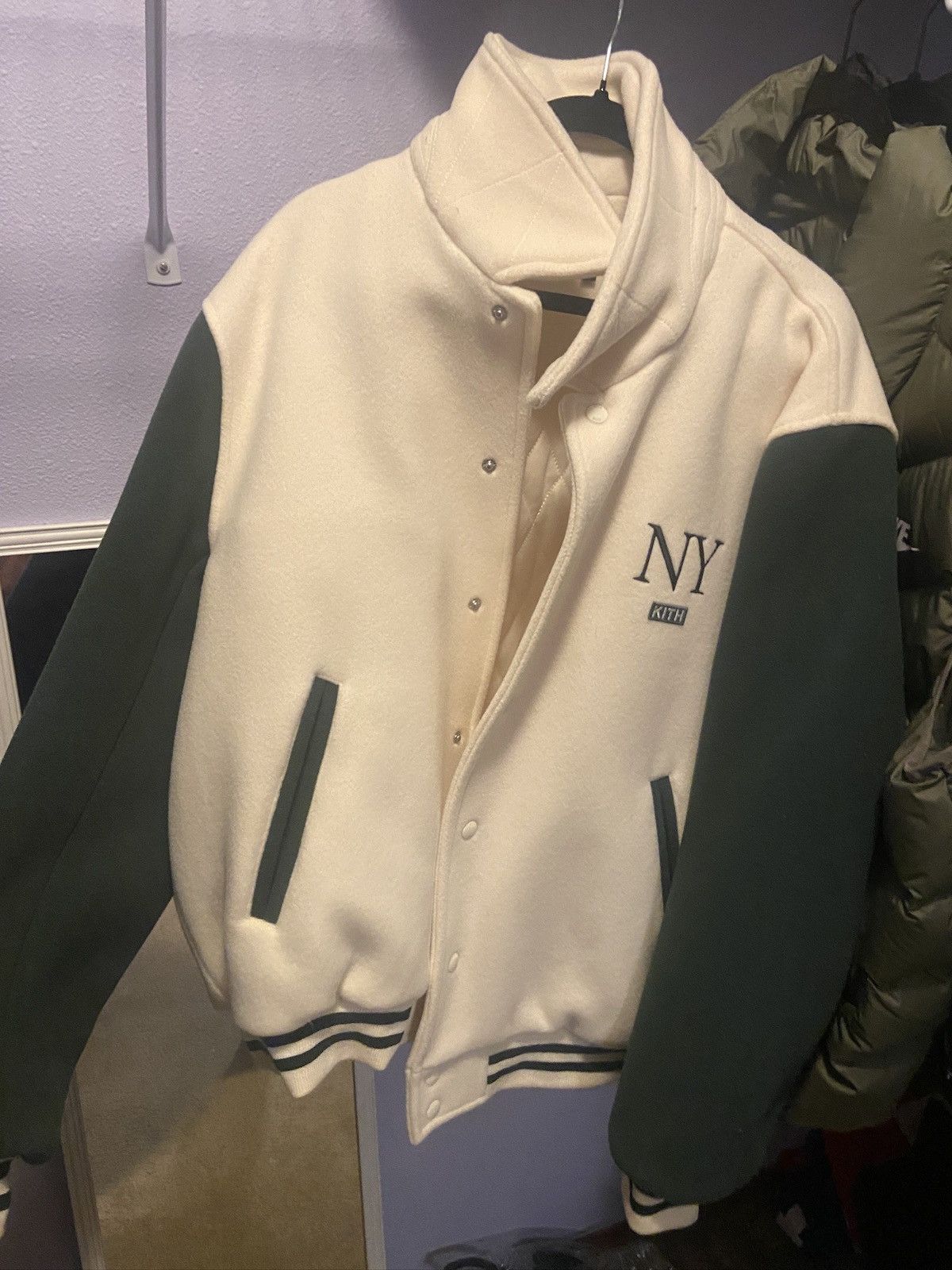 Kith Kith NY to the World Size US XL / EU 56 / 4 - 2 Thumbnail