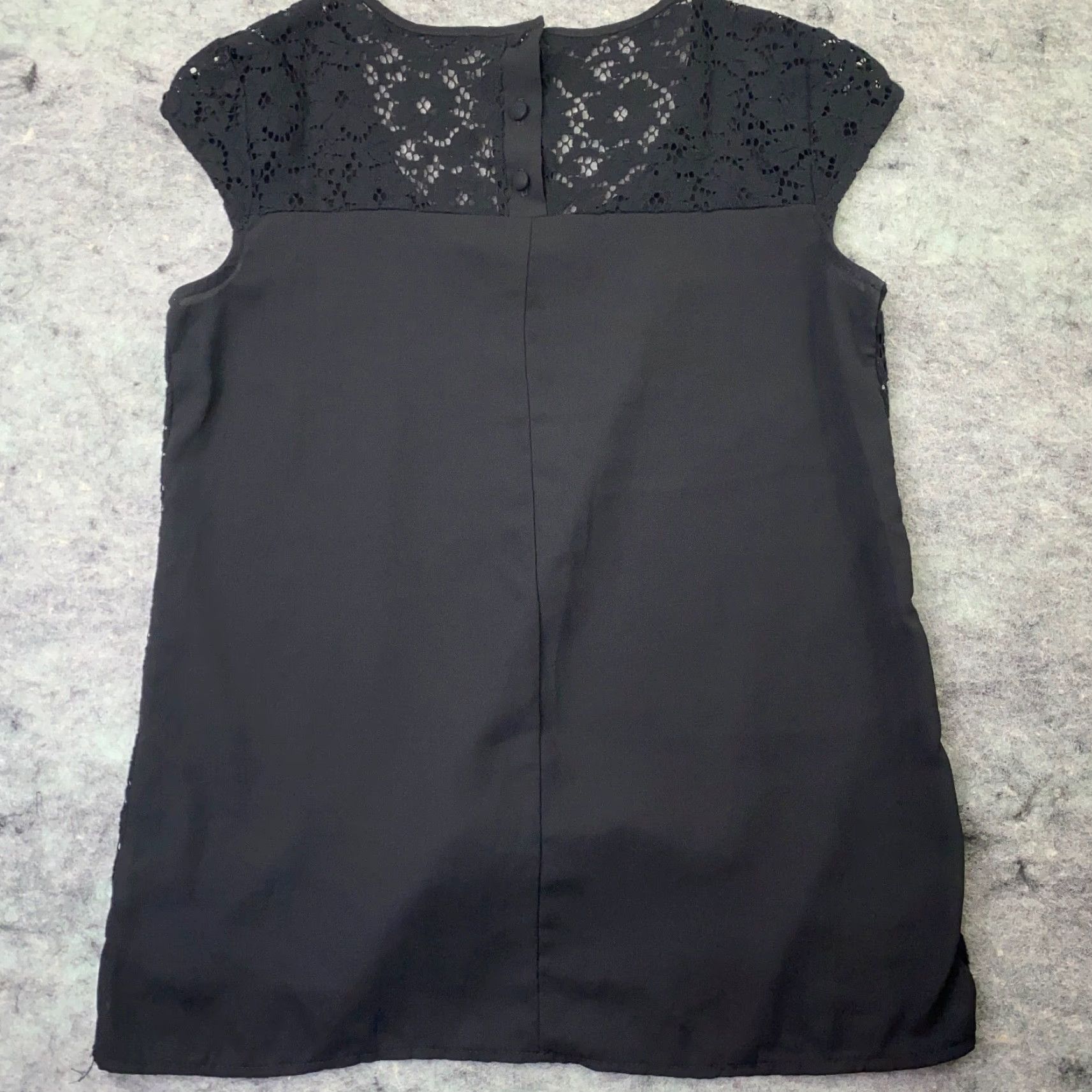 Vintage Dulcie Womens Shirt Top Large Black Blouse Lace Front Short Sleeve Scoop Neck Button Closure Lined Cotton Nylon Size L / US 10 / IT 46 - 6 Thumbnail