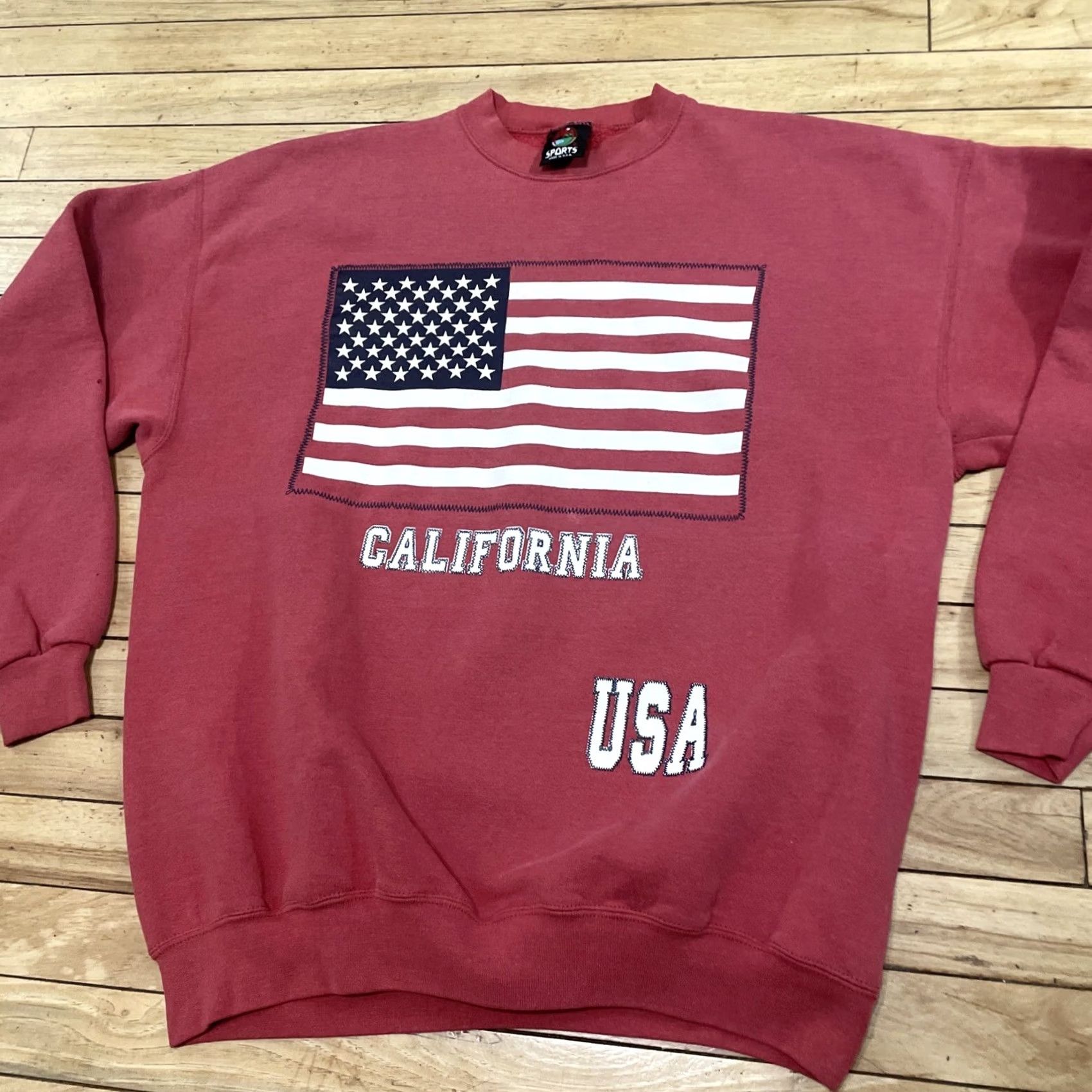 Vintage VINTAGE PM SPORTS USA Sweater Men XL Red American Flag California Soft Knit XL 48"Crew Neck Long Sleeve Pullover Embroidered Logo Size US XL / EU 56 / 4 - 3 Thumbnail