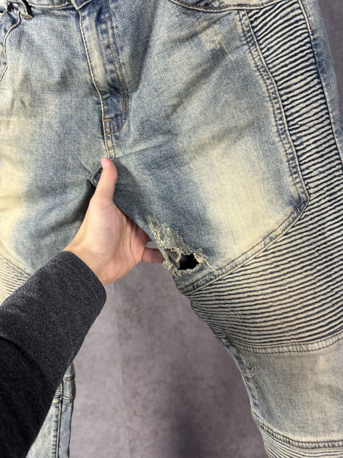 Represent Clo. Represent designer distressed jeans Size US 34 / EU 50 - 10 Thumbnail