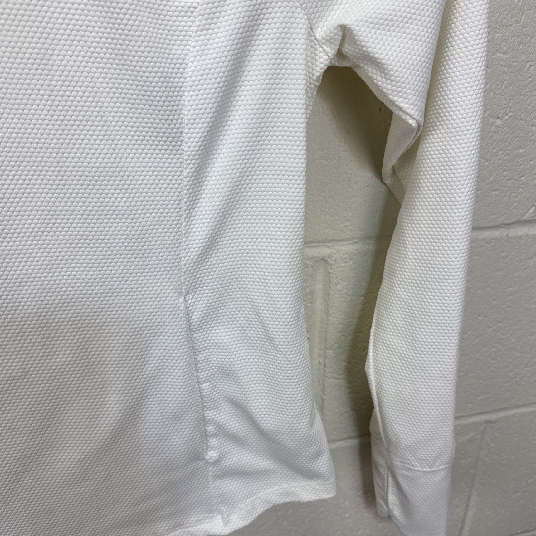 Tommy Bahama Tommy Bahama Golf Sweater Women L White 1/4 Zip L/S Pullover Thumbholes Pockets Sport Activewear Casual Size L / US 10 / IT 46 - 7 Thumbnail