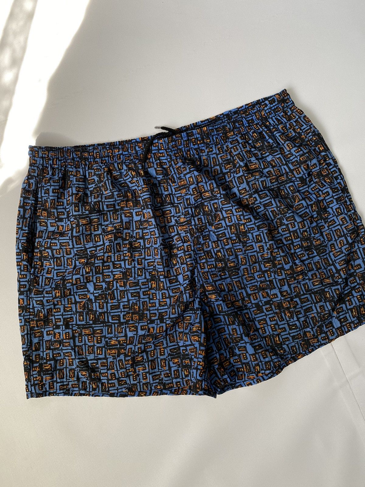 Nike Vintage Nike shorts streetwear swoosh casual y2k size XL Size US 39 - 3 Thumbnail