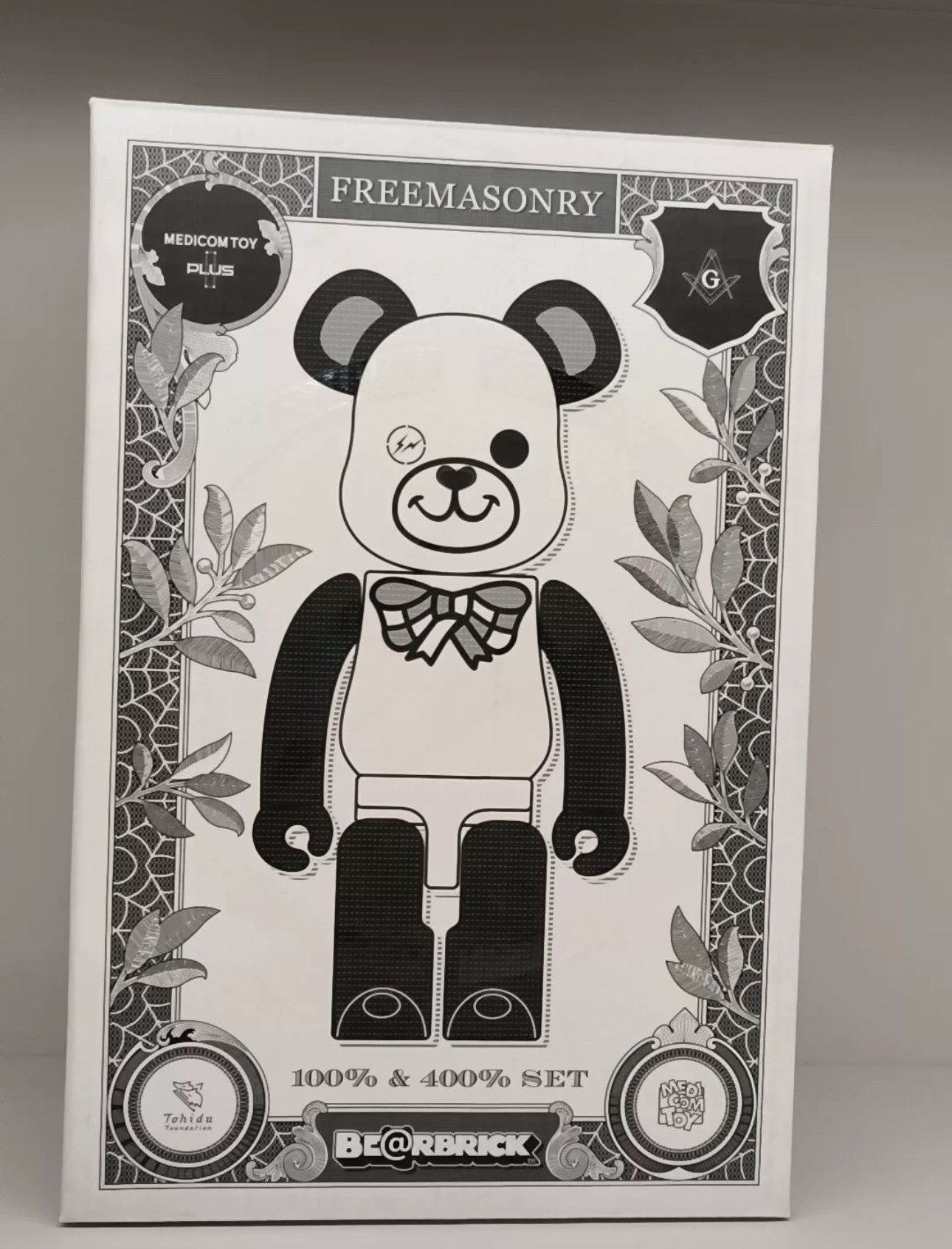 Japanese Brand Bearbrick Freemasonry Fragment 100% & 400% Set Size ONE SIZE - 4 Thumbnail