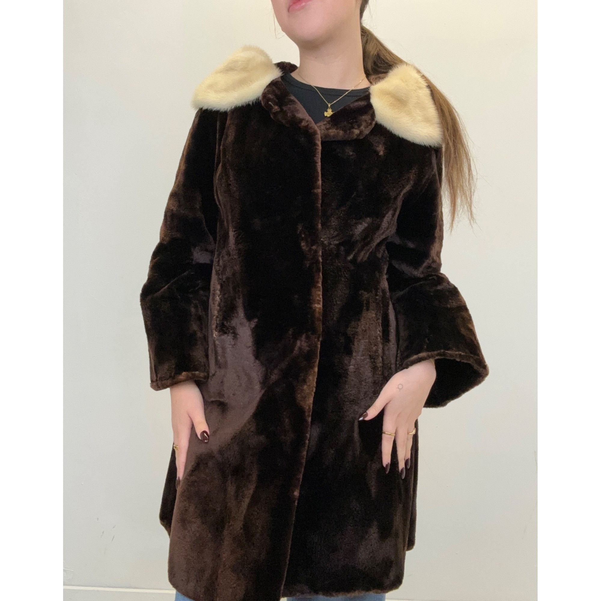 Vintage L Vintage Klyman Fur Brown Coat Size L / US 10 / IT 46 - 1 Thumbnail