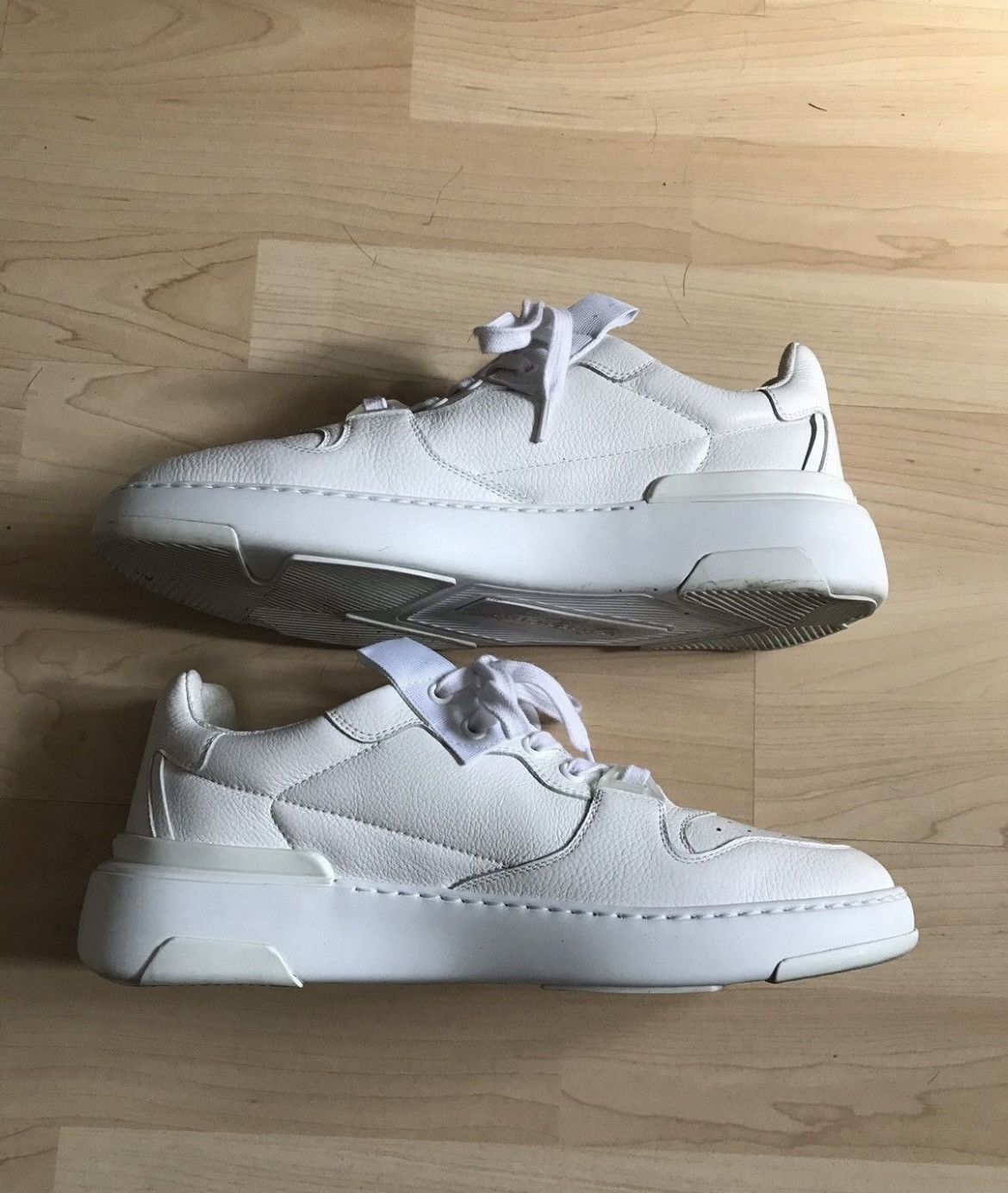 Givenchy Givenchy Leather Sneakers Size US 9 / EU 42 - 3 Thumbnail