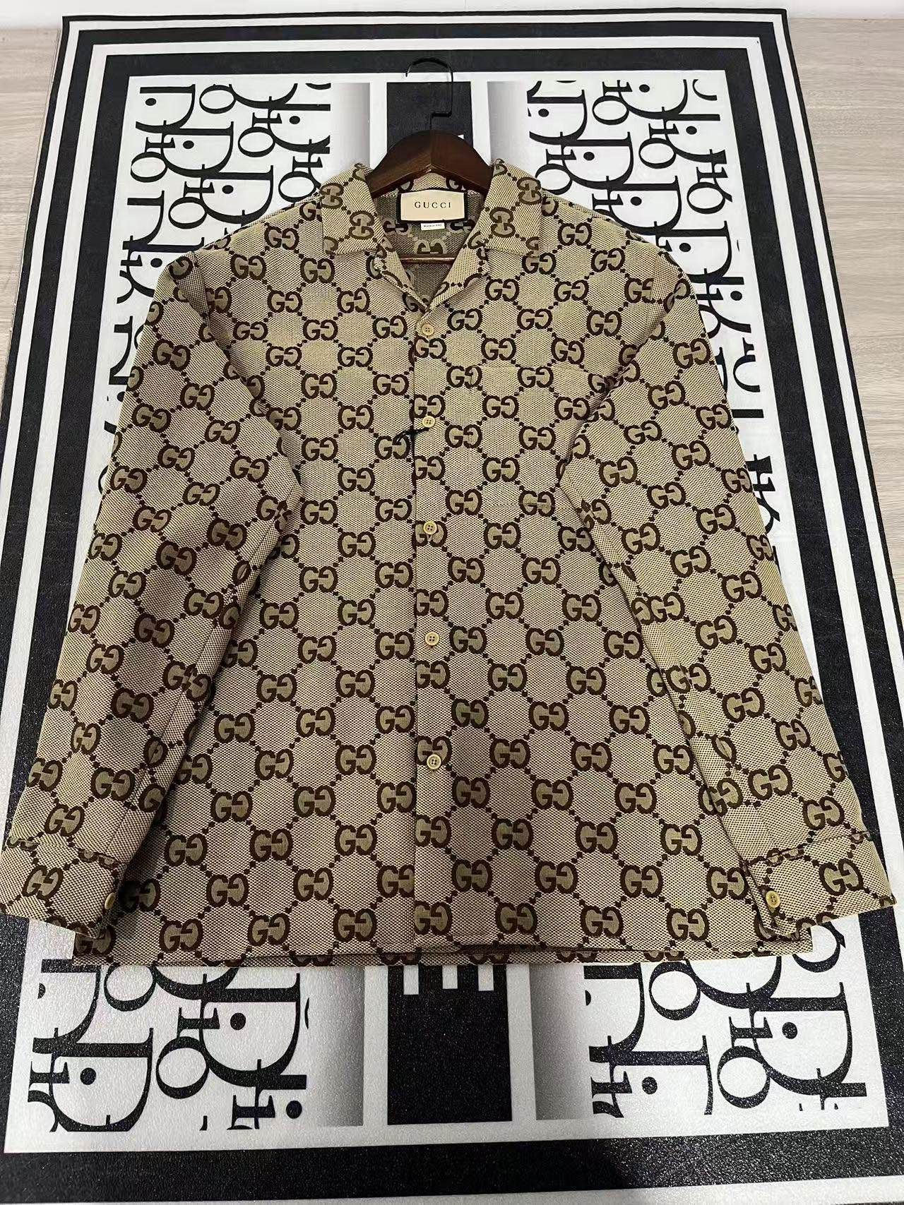 Gucci Gucci GG Monogram Shirt Size 46 Size US S / EU 44-46 / 1 - 1 Thumbnail