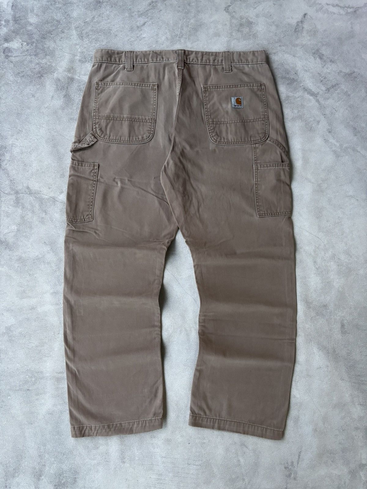Carhartt carhartt carpenter B324 size 36 relaxed fit Size US 36 / EU 52 - 1 Thumbnail