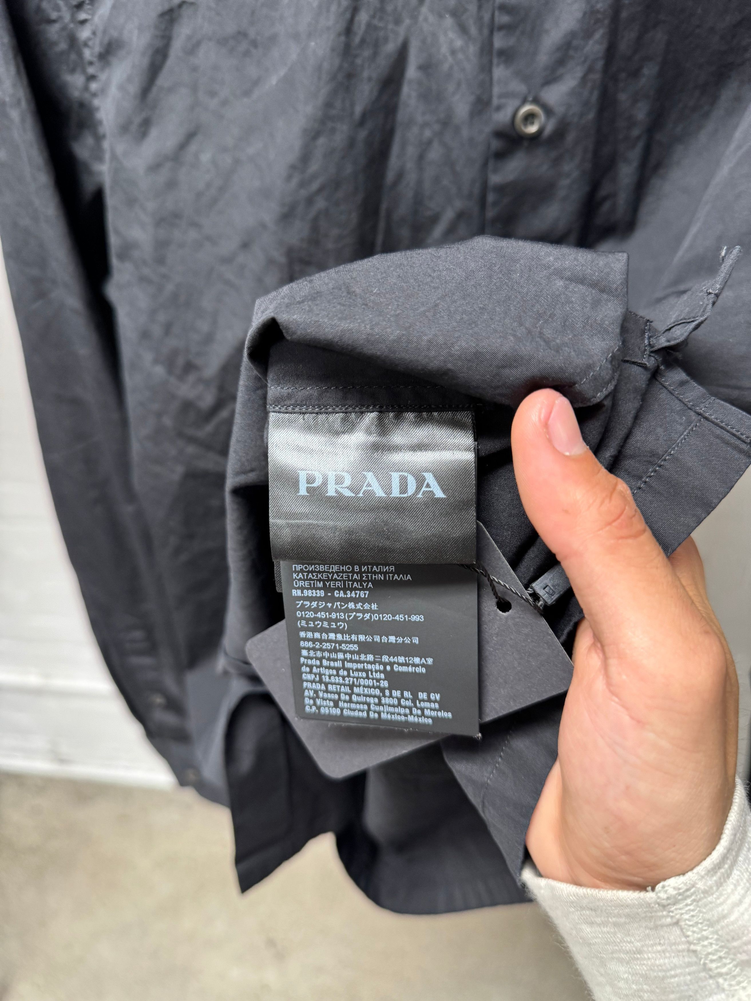 Prada Prada Black ‘Saffiano’ Emblem Button Up Shirt Size US M / EU 48-50 / 2 - 5 Thumbnail