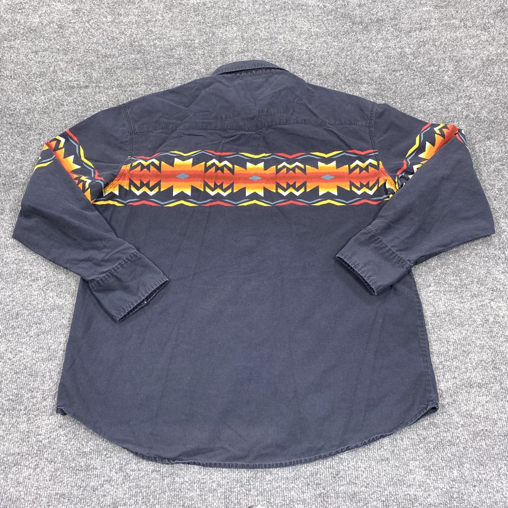 Vintage VINTAGE Rustler Shirt Mens XL Blue Geometric Long Sleeve Button Up Aztec Western Size US XL / EU 56 / 4 - 4 Thumbnail
