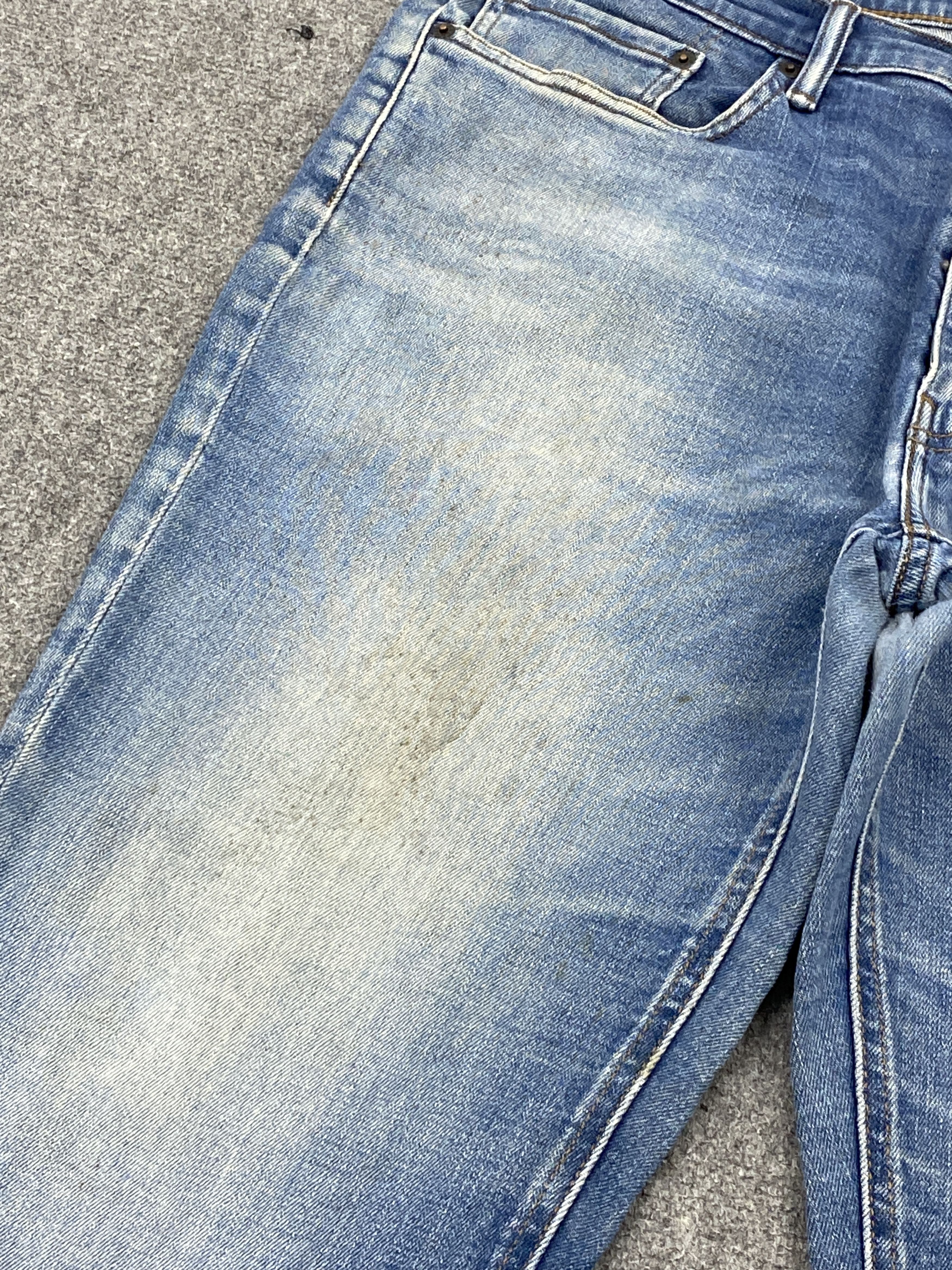 Levi's Vintage Levis 541 Faded Blue Jeans DP2340 Size US 36 / EU 52 - 11 Thumbnail