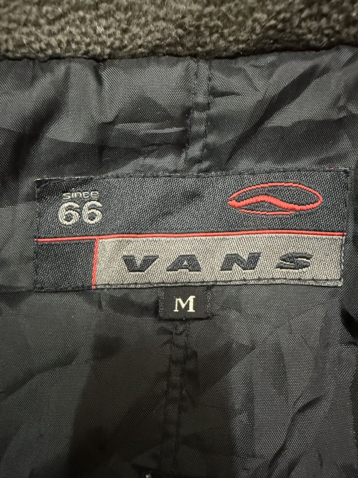 Vans Vintage Vans Small Logo Fleece Quilted Lined Zip up Sweater Size US L / EU 52-54 / 3 - 8 Thumbnail