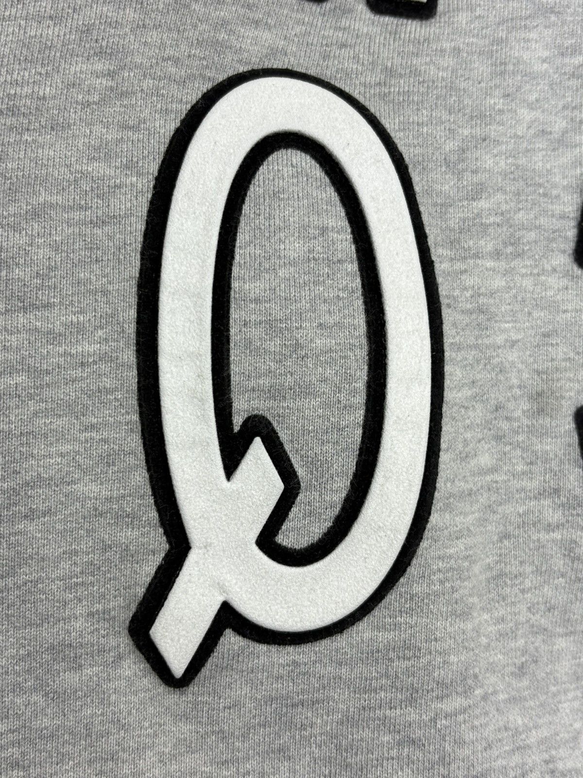 Alexander McQueen Alexander McQueen MCQ Logo Sweatshirt Grey Size L Size US L / EU 52-54 / 3 - 4 Thumbnail