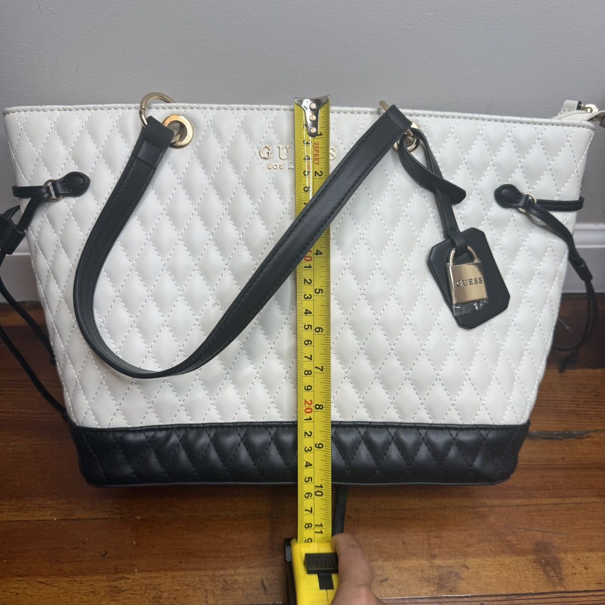 Guess GUESS Quilted Two-Tone Tote in White and Black with Gold Size ONE SIZE - 13 Thumbnail
