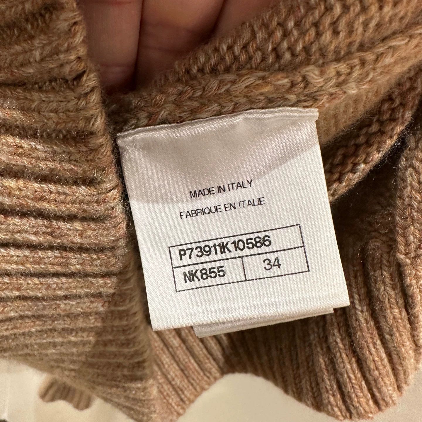 Chanel Chanel apr130 22K Crystal Logo Cashmere Sweater 34 Size XS / US 0-2 / IT 36-38 - 4 Thumbnail