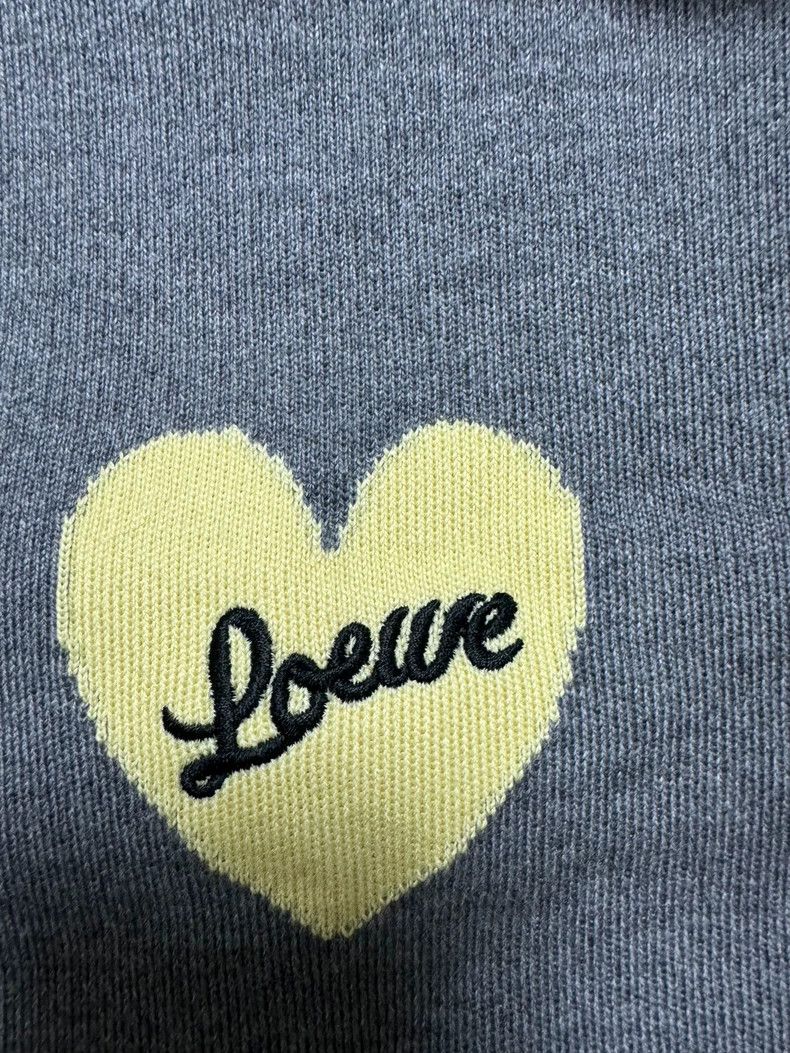 Other LOEWE Round collar loose long sleeve wool knit sweater Size US S / EU 44-46 / 1 - 4 Thumbnail
