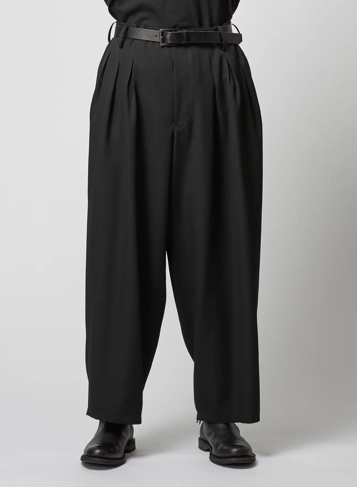 Yohji Yamamoto Yohji Yamamoto Pour Homme 12 Tuck Thick Wide Trousers Size US 34 / EU 50 - 8 Thumbnail