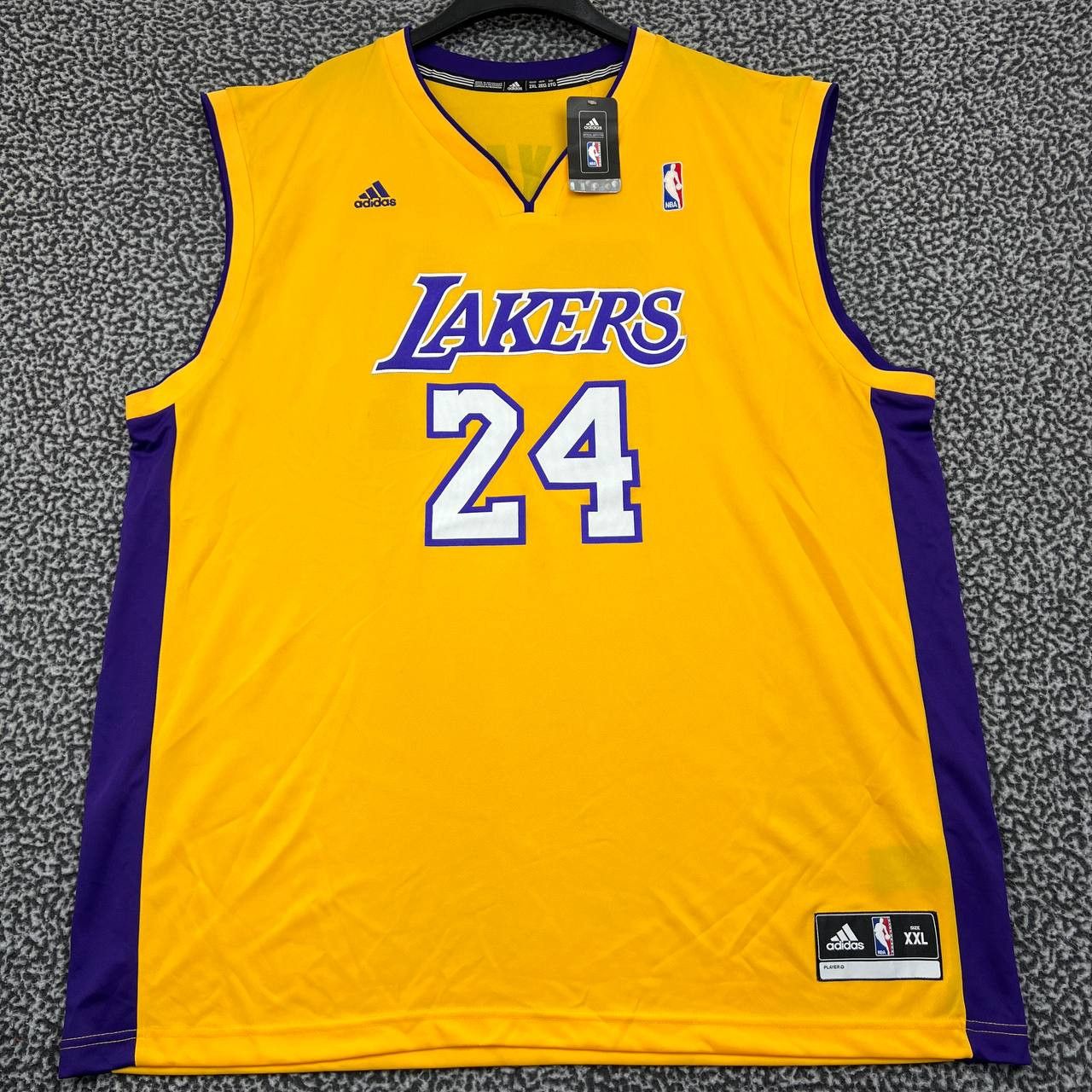 Adidas Los Angeles LA Lakers Bryant #24 Jersey Shirt Men XXL New Size US XXL / EU 58 / 5 - 1 Thumbnail