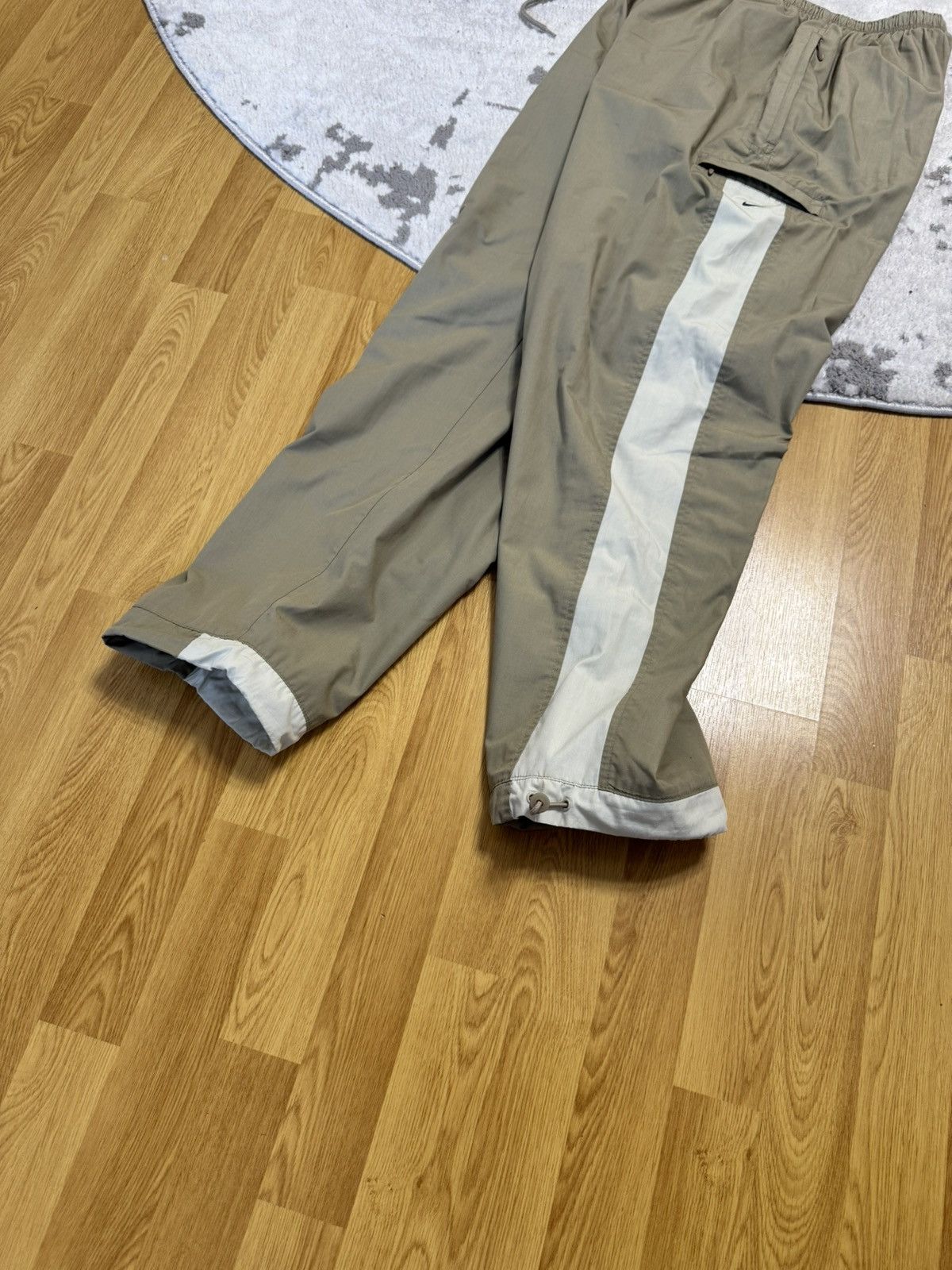 Nike × Vintage Y2K 90s Nike Nylon Pants Track Drill beige Cream Swoosh Size US 34 / EU 50 - 7 Thumbnail