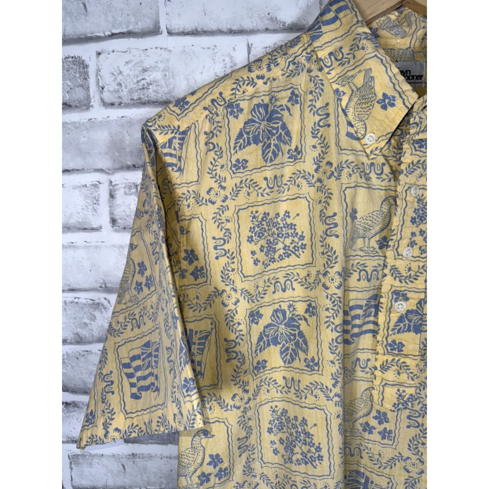Reyn Spooner VINTAGE Reyn Spooner Yellow Short Sleeve Button-Up Hawaiian Shirt M Mens Size US M / EU 48-50 / 2 - 6 Thumbnail