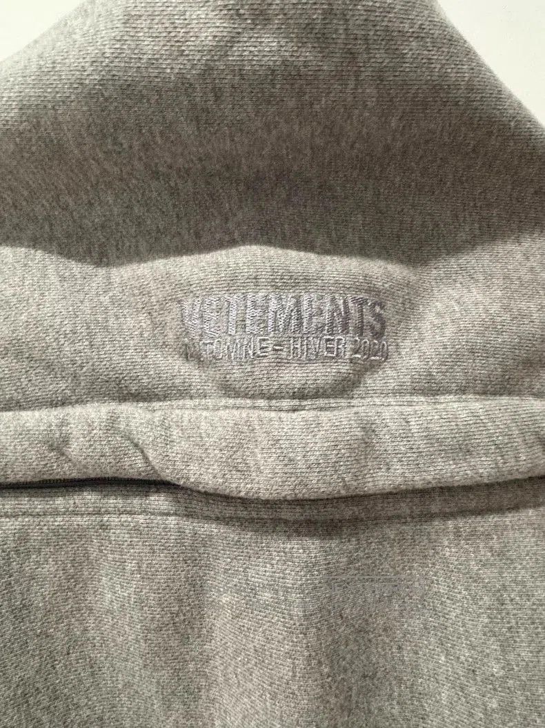 Vetements Vetements 19FW Incognito Mask Hoodie. Size US S / EU 44-46 / 1 - 3 Thumbnail