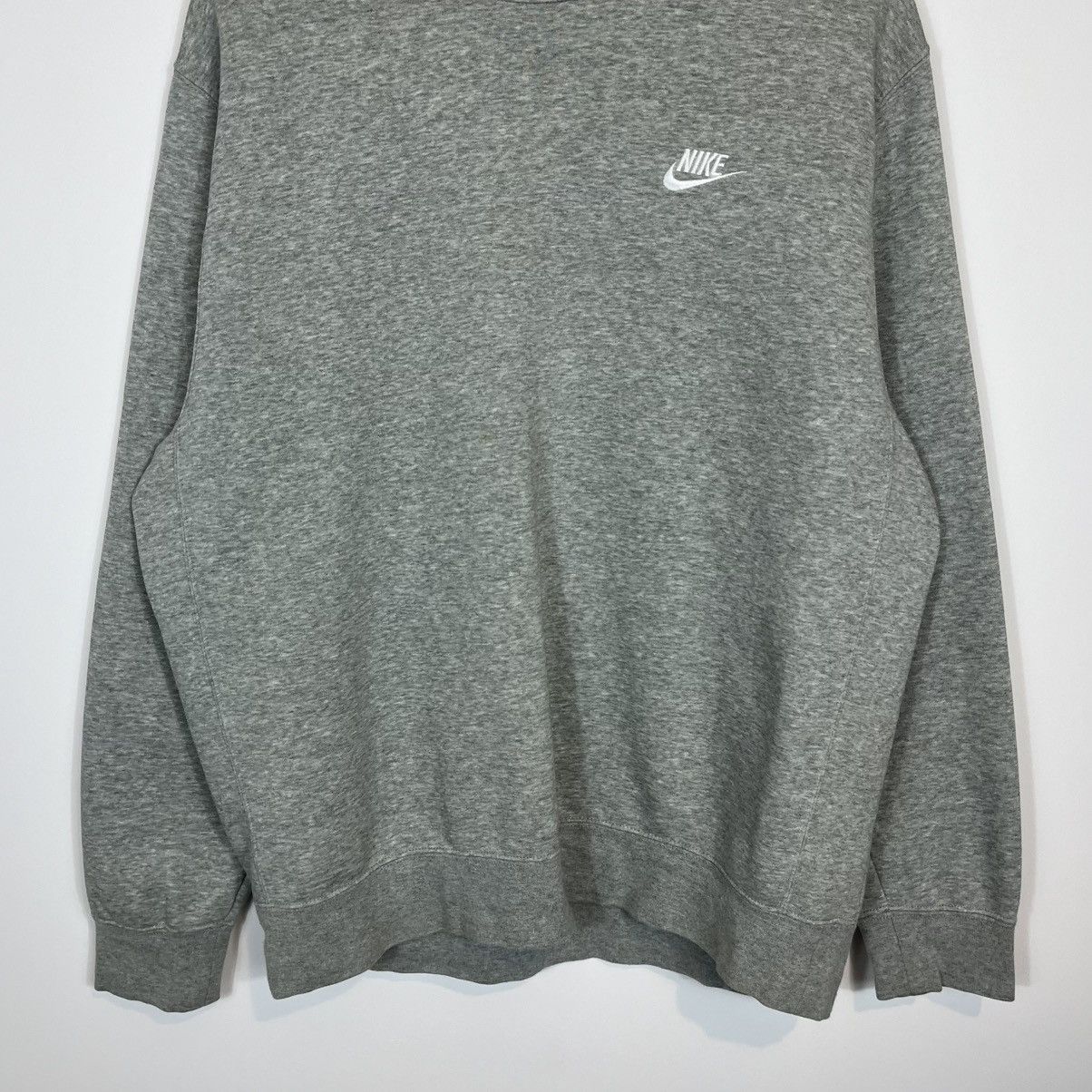 Nike Nike Sportswear Club Fleece Basic Gray Sweatshirt Streetwear Size US L / EU 52-54 / 3 - 3 Thumbnail