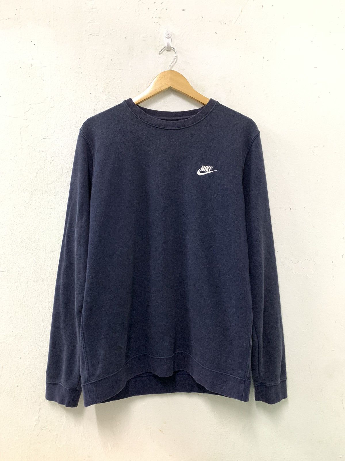 image of Faded Nike Sweatshirt in Navy, Men's (Size XL)