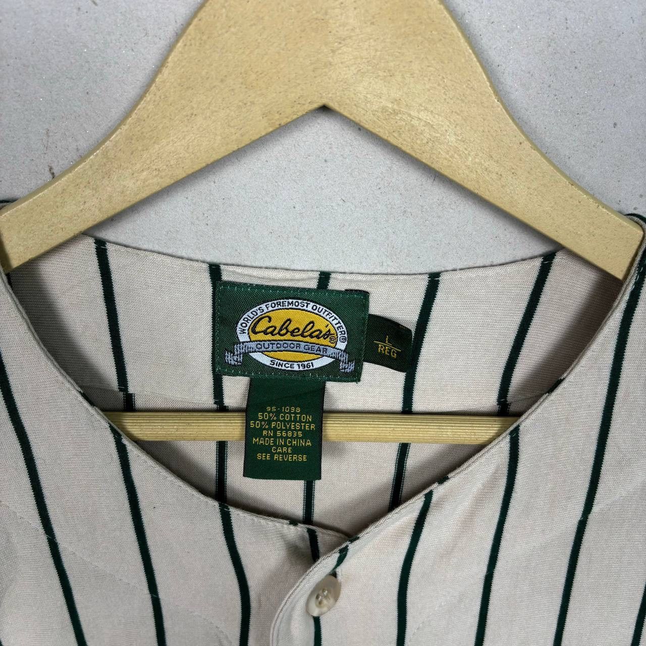 Other Vintage Cabela’s Pinstripe Baseball Jersey Size L Vtg 61 Size US L / EU 52-54 / 3 - 4 Thumbnail