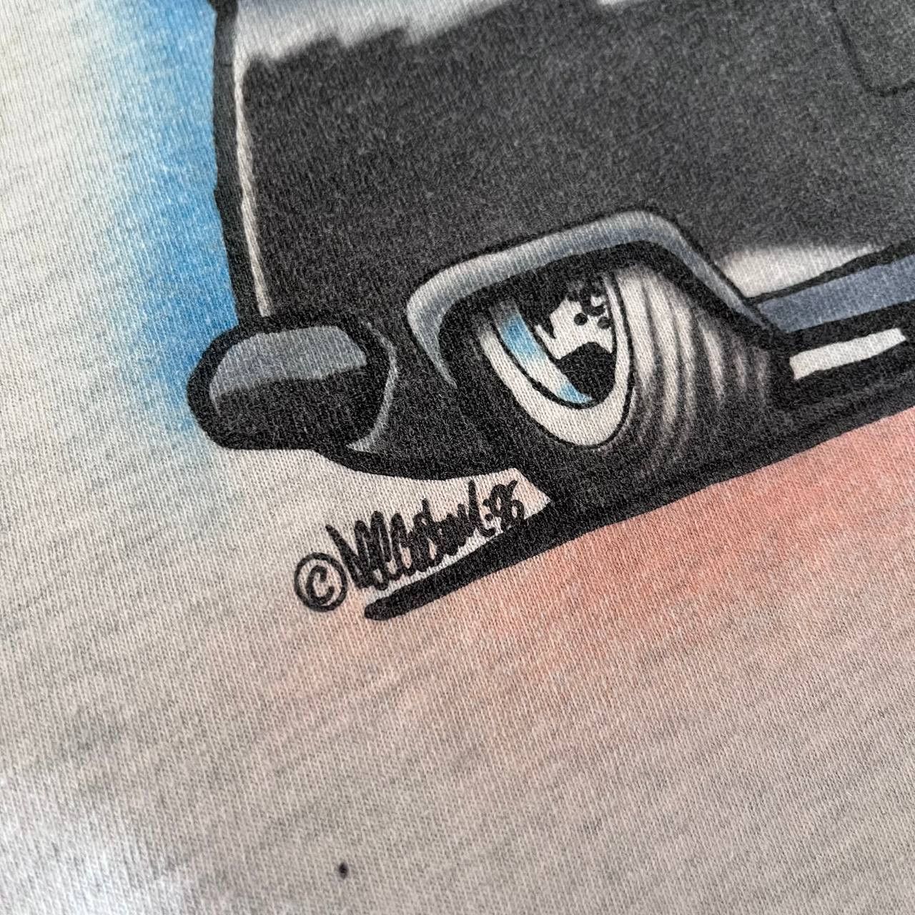 Vintage Vintage 1996 Rap Graffiti Volkswagen Bus Gray Tshirt Size L Size US L / EU 52-54 / 3 - 6 Thumbnail