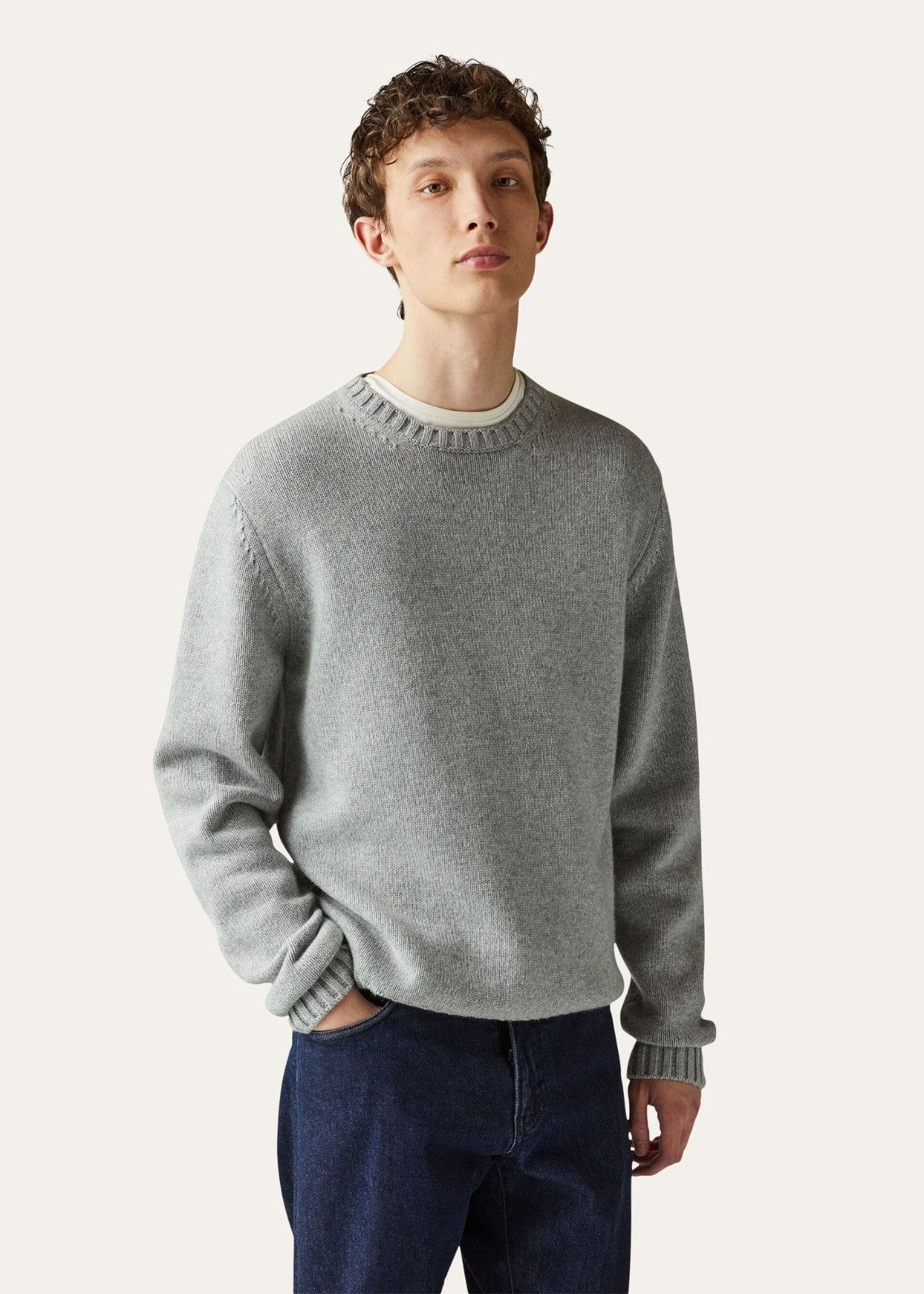 Loro Piana o1srvl11e1024 Girocollo Pearse Cashmere Sweater in Grey Size US XL / EU 56 / 4 - 1 Thumbnail