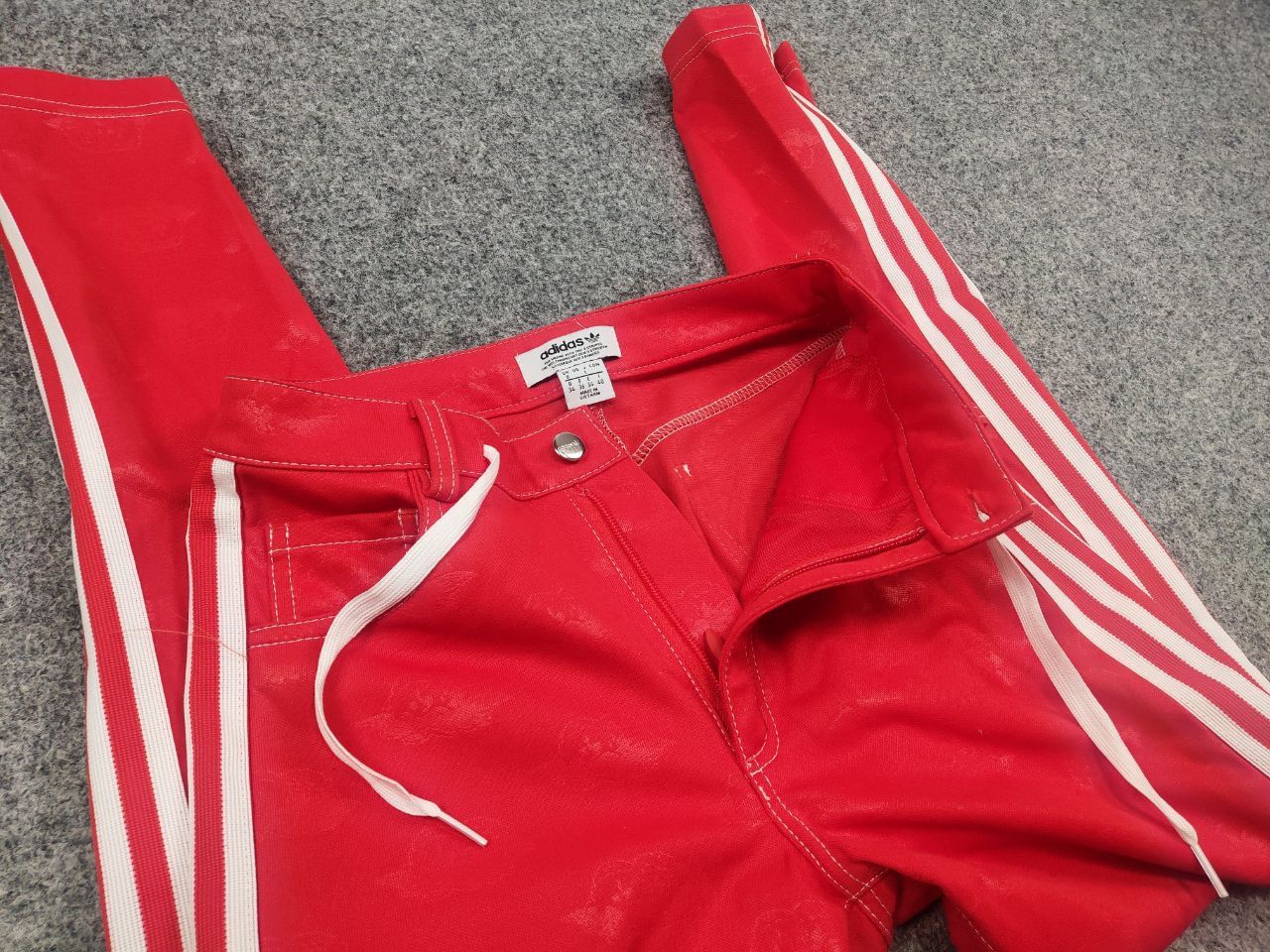 Adidas Adidas Originals x Fiorucci Retro 3-Stripe Red Track Pants Size 30" / US 8 / IT 44 - 11 Thumbnail