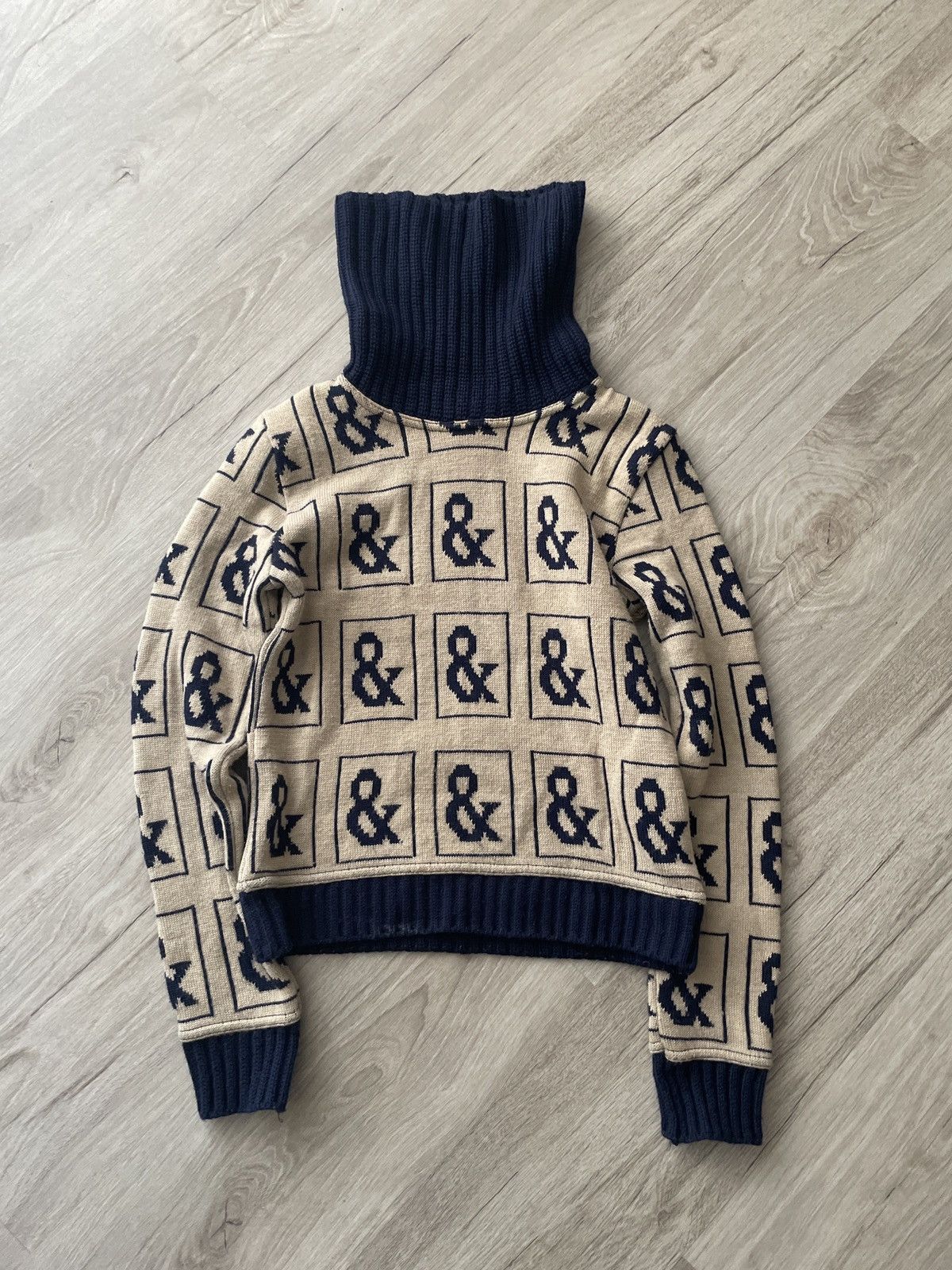 Dolce & Gabbana d&g sweater Size M / US 6-8 / IT 42-44 - 1 Thumbnail