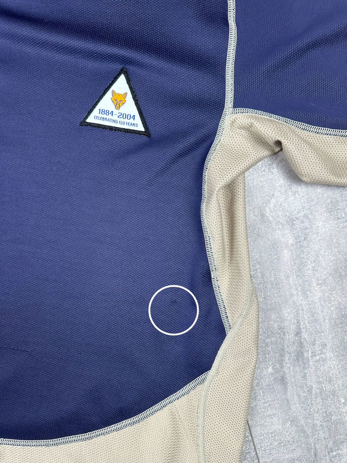 Le Coq Sportif Le Coq Sportif Leicester City 2004/05 Away 120TH Jersey Size US M / EU 48-50 / 2 - 17 Thumbnail