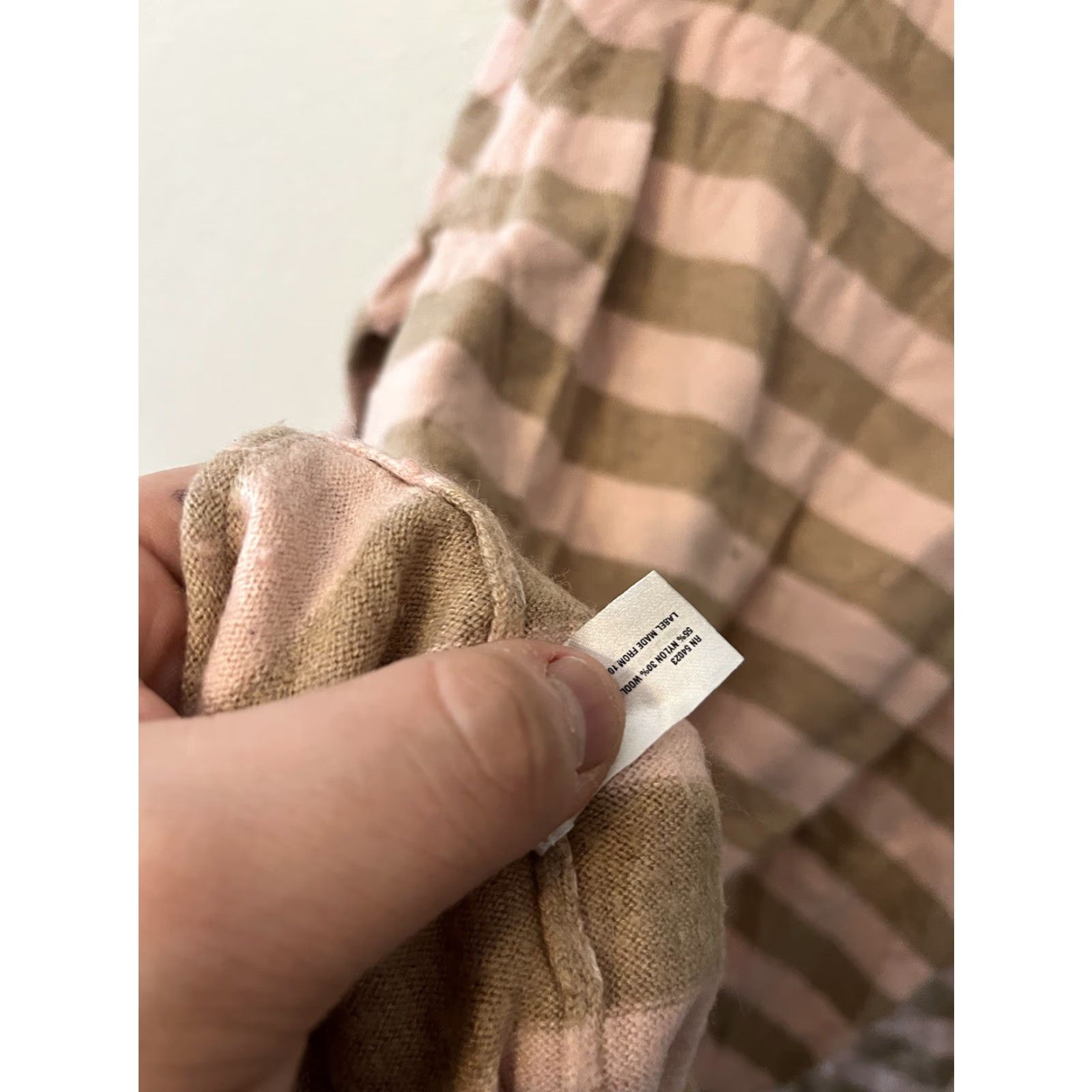Gap Gap Shirt Womens XL Pink Brown Striped Boat Neck Long Sleeve Knit Cotton Blend Classic Fit Vintage? No. Size XL / US 12-14 / IT 48-50 - 4 Thumbnail