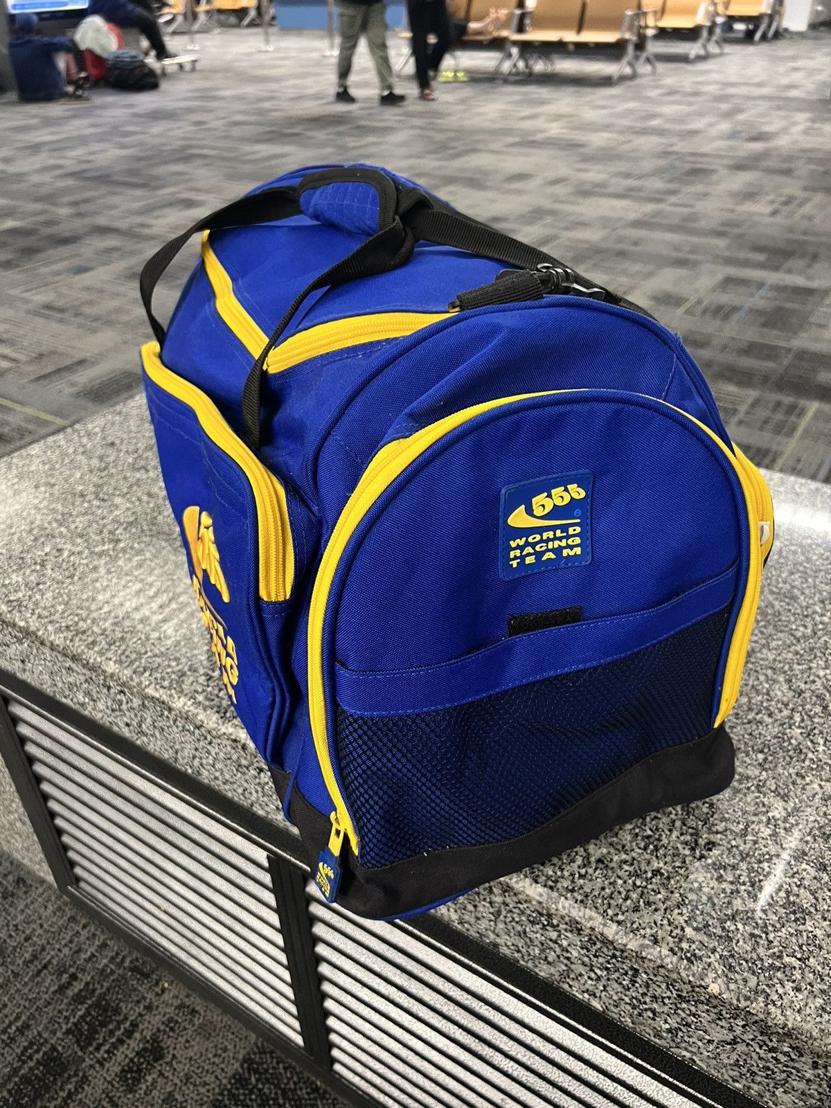GENUINE SUBARU 555 RALLY TEAM HOLDALL / SHOULDER BAG EX CREW