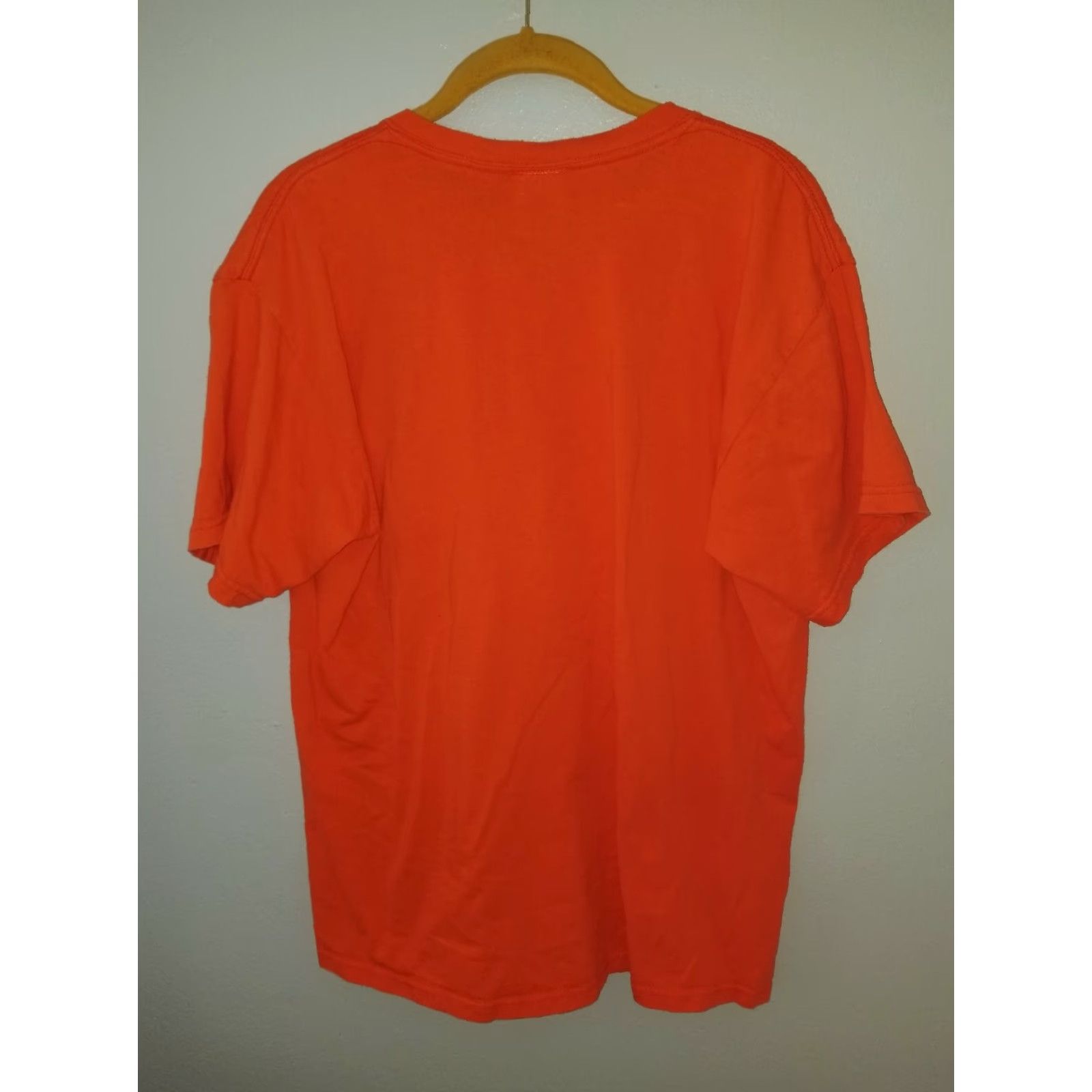 Vintage Duck Head Shirt Mens L Orange Sportsman Pocket Vintage 60s 70s Logo Crew Neck Cotton Short Sleeve Size US L / EU 52-54 / 3 - 3 Thumbnail