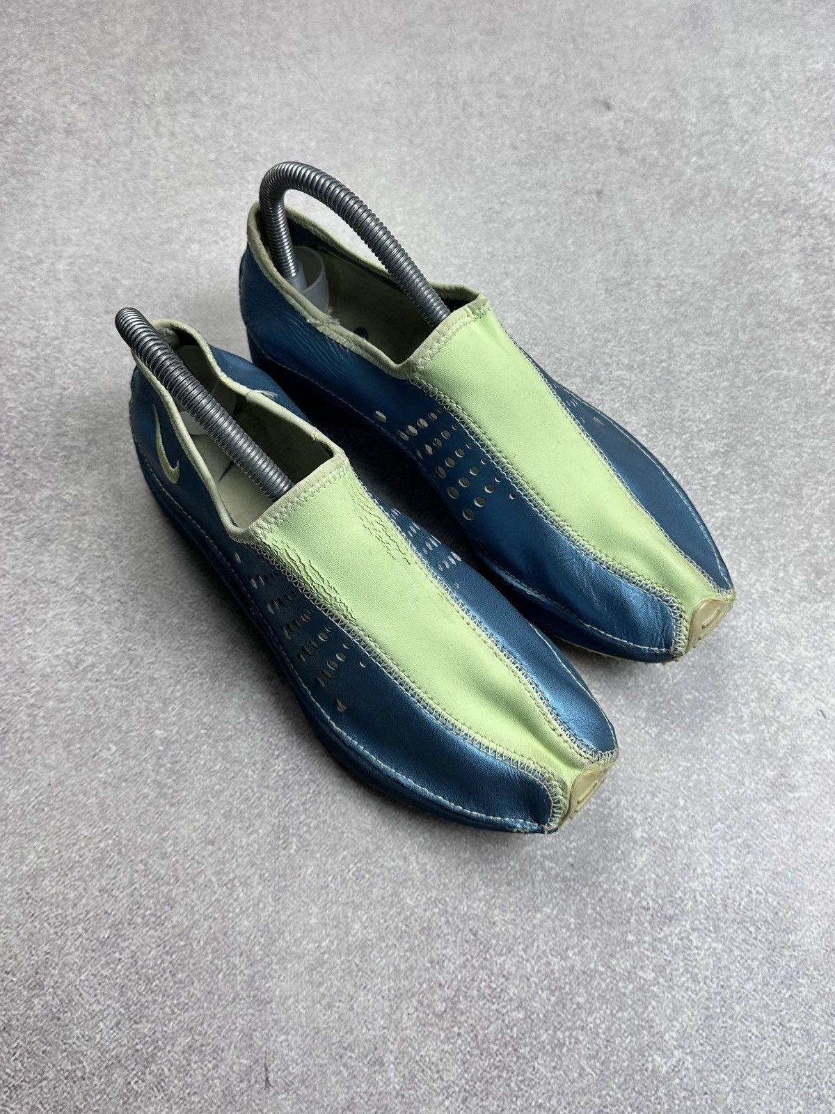 Nike Vintage 00s Nike Air Superfly Slip On Sneakers Womans Us 8 Size US 8 / IT 38 - 2 Thumbnail