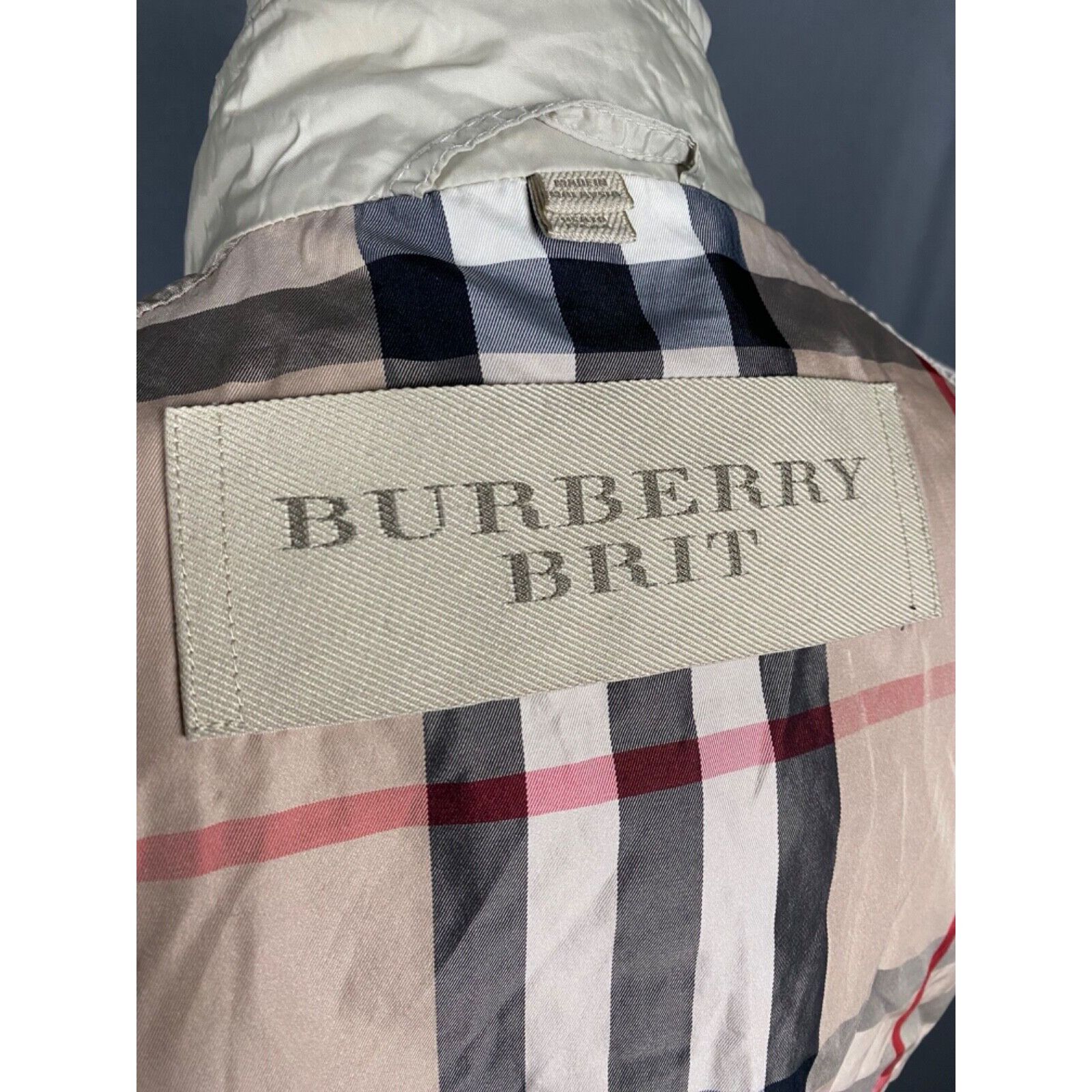 Burberry Burberry Nova Check Beige Double Breasted Trench Coat UK 12 Size L / US 10 / IT 46 - 14 Thumbnail