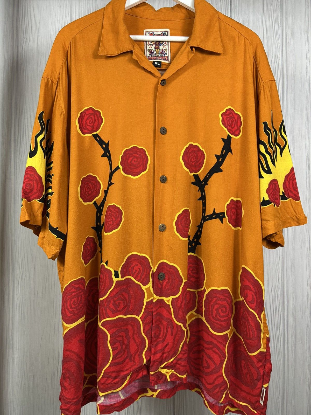 Mambo Very Rare Mambo Loud by Gerry Wedd Roses Fire Sun Shirt XL Size US XL / EU 56 / 4 - 7 Thumbnail