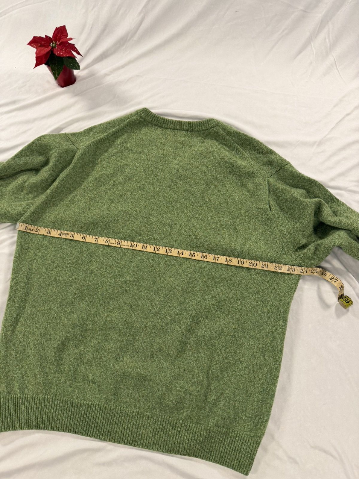 Lacoste Vintage Lacoste Knit Sweater V Neck Pullover Size 7 / L Size US L / EU 52-54 / 3 - 11 Thumbnail