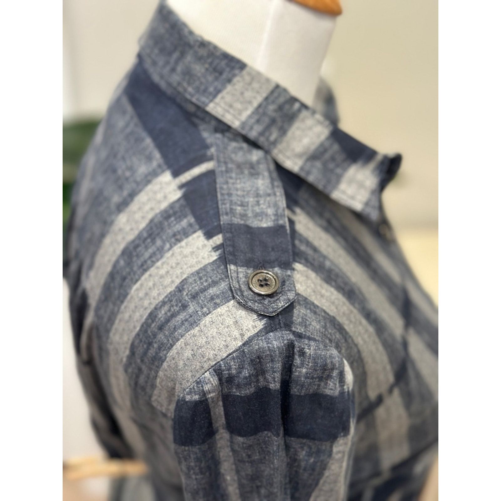 Burberry Burberry Blue Plaid Button-Up Tunic Shirt Size S / US 4 / IT 40 - 5 Thumbnail