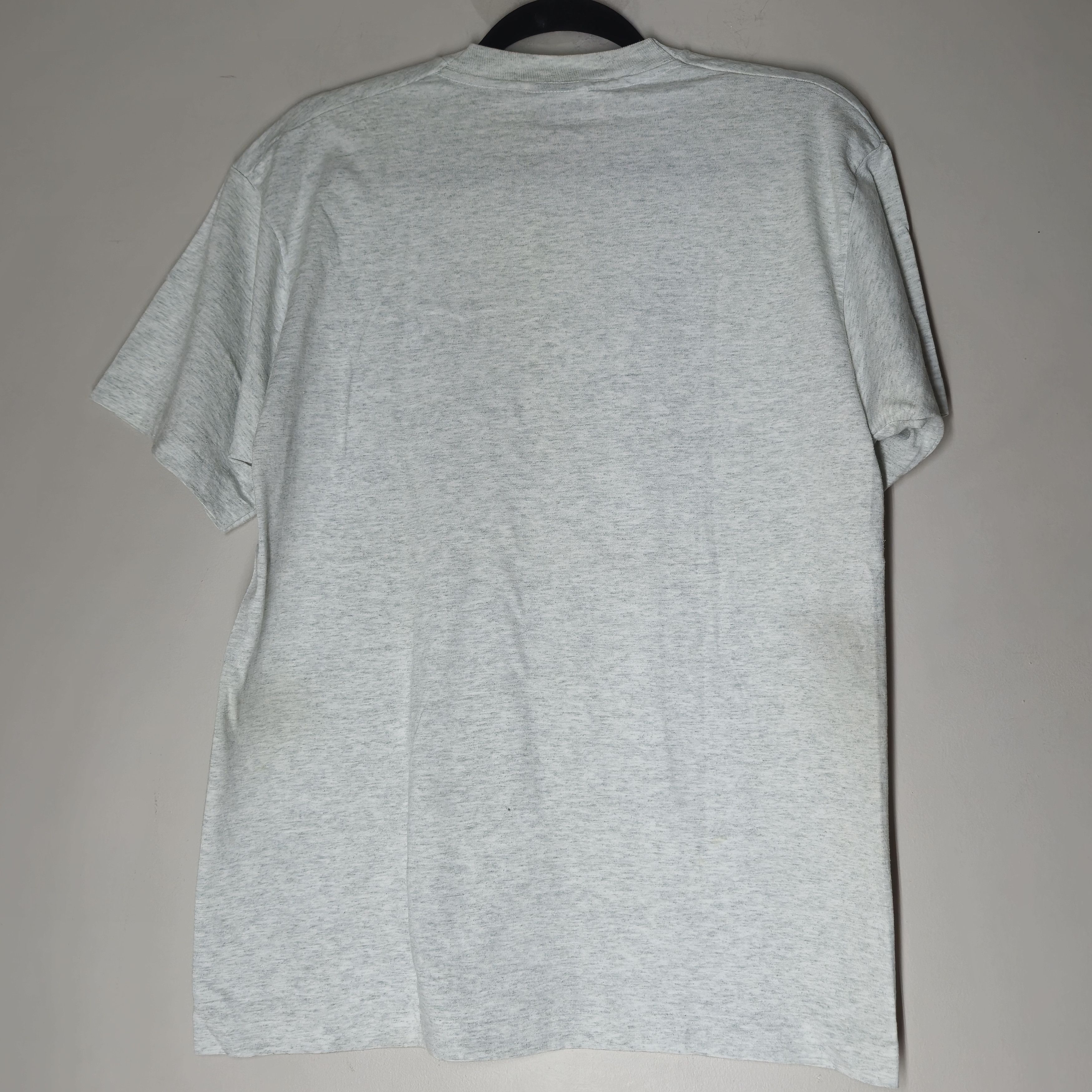 Fruit Of The Loom Vintage 90s Kentucky Wildcats Basketball T Shirt Size US L / EU 52-54 / 3 - 4 Thumbnail
