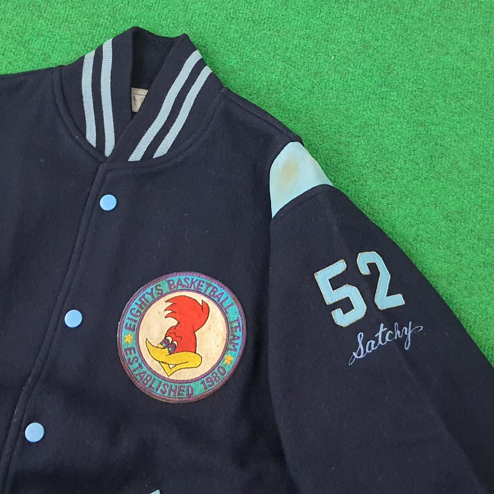 Vintage Vintage Eightys Basketball Woody Woodpecker Varsity C224N15 Size US M / EU 48-50 / 2 - 2 Thumbnail